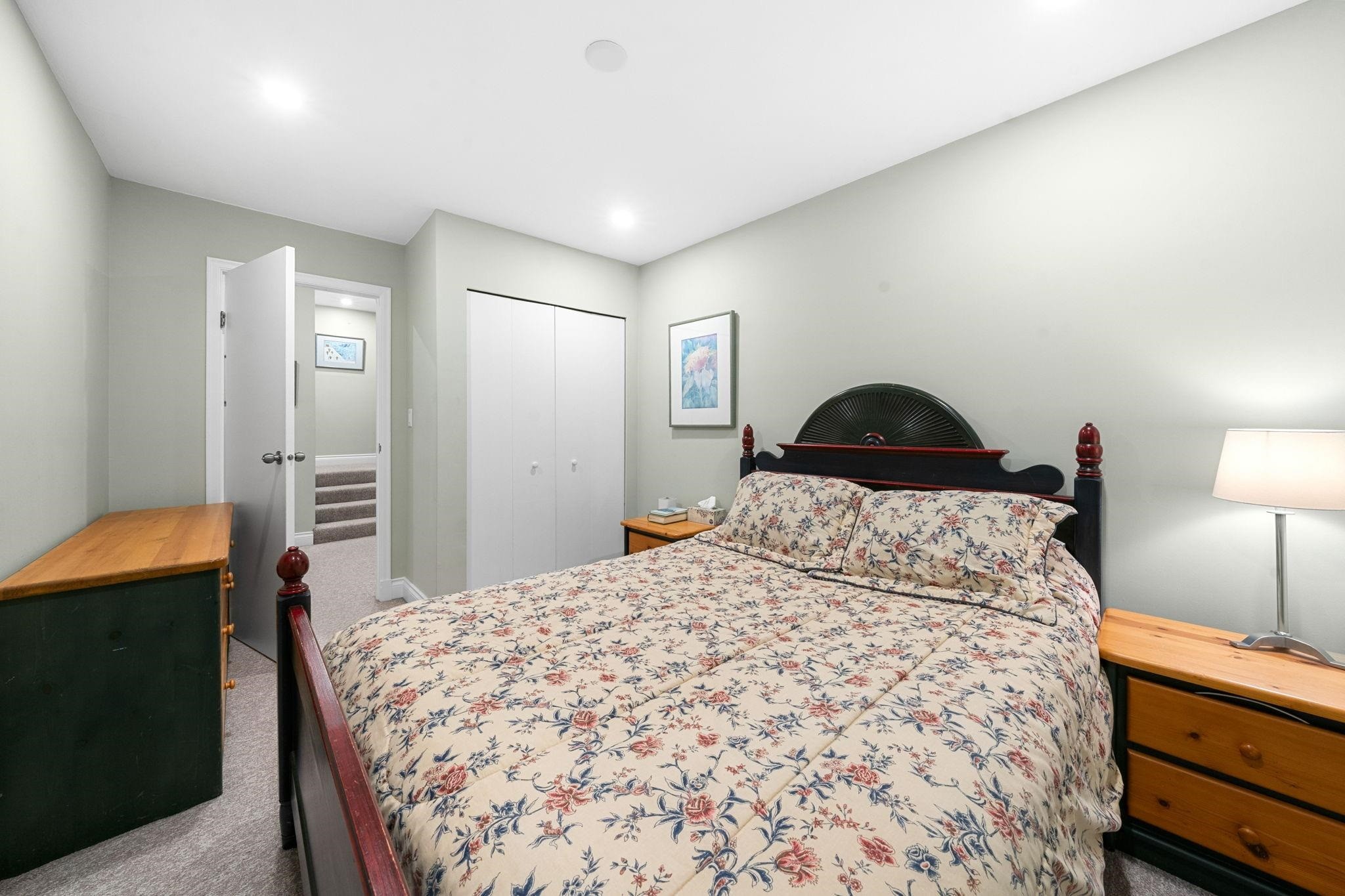 









2380


Mackay

Avenue,
North Vancouver,




BC
V7P 2M9

