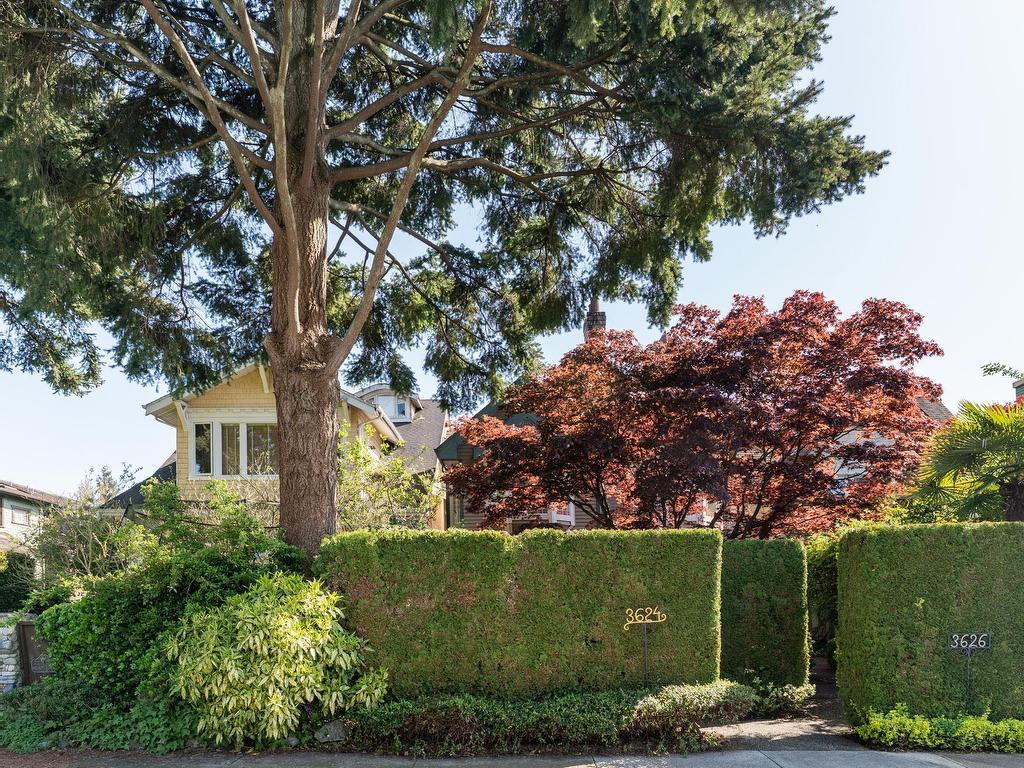









3624


1st

Avenue West,
Vancouver,




BC
V6R 1H2

