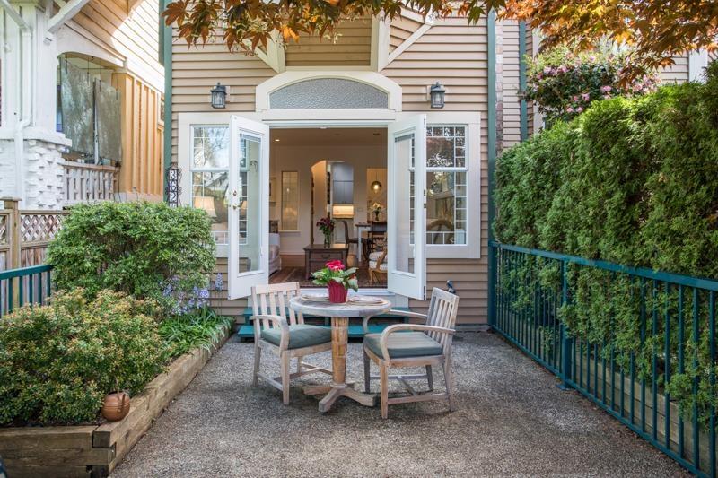 









3624


1st

Avenue West,
Vancouver,




BC
V6R 1H2

