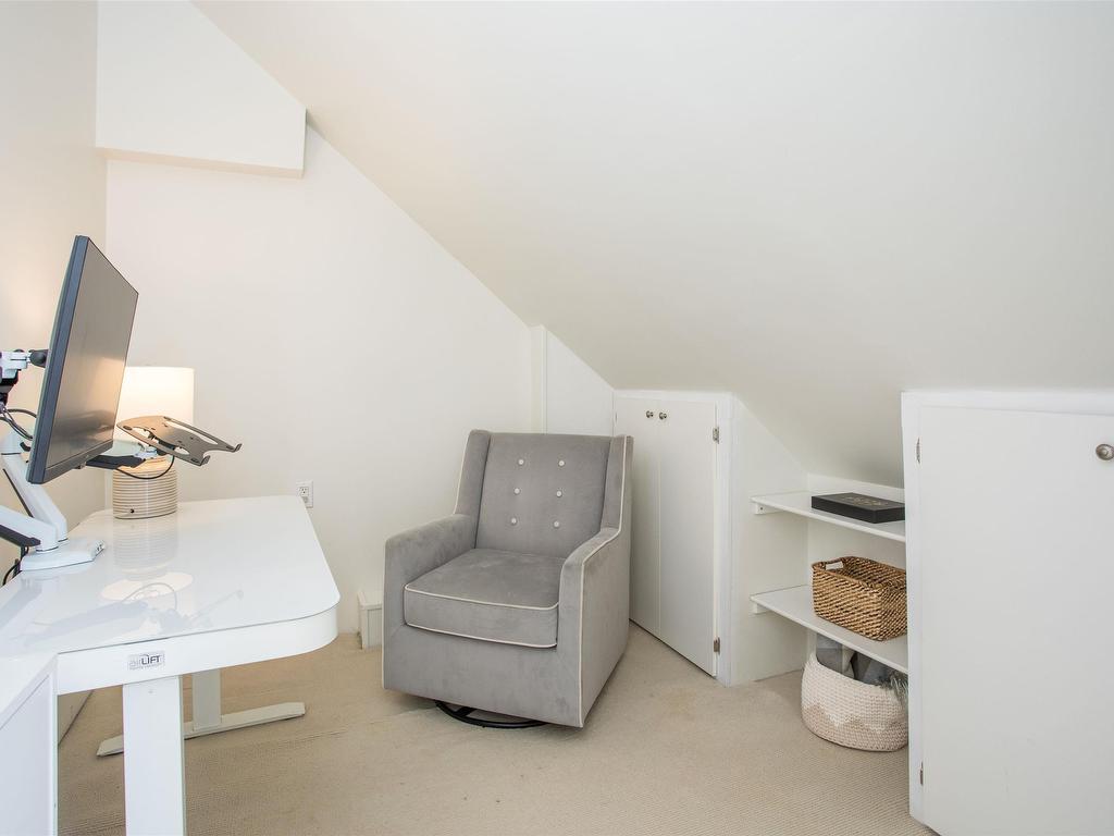









3624


1st

Avenue West,
Vancouver,




BC
V6R 1H2

