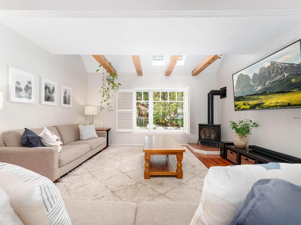 









1503


Dovercourt

Road,
North Vancouver,




BC
V7K 1K6

