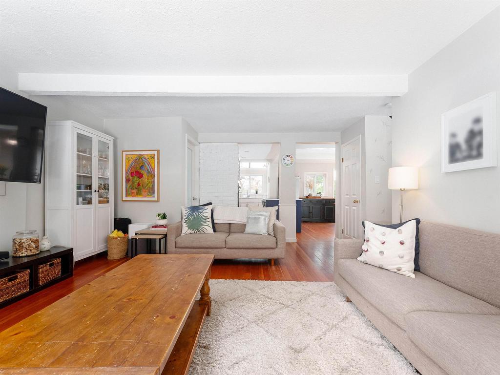 









1503


Dovercourt

Road,
North Vancouver,




BC
V7K 1K6

