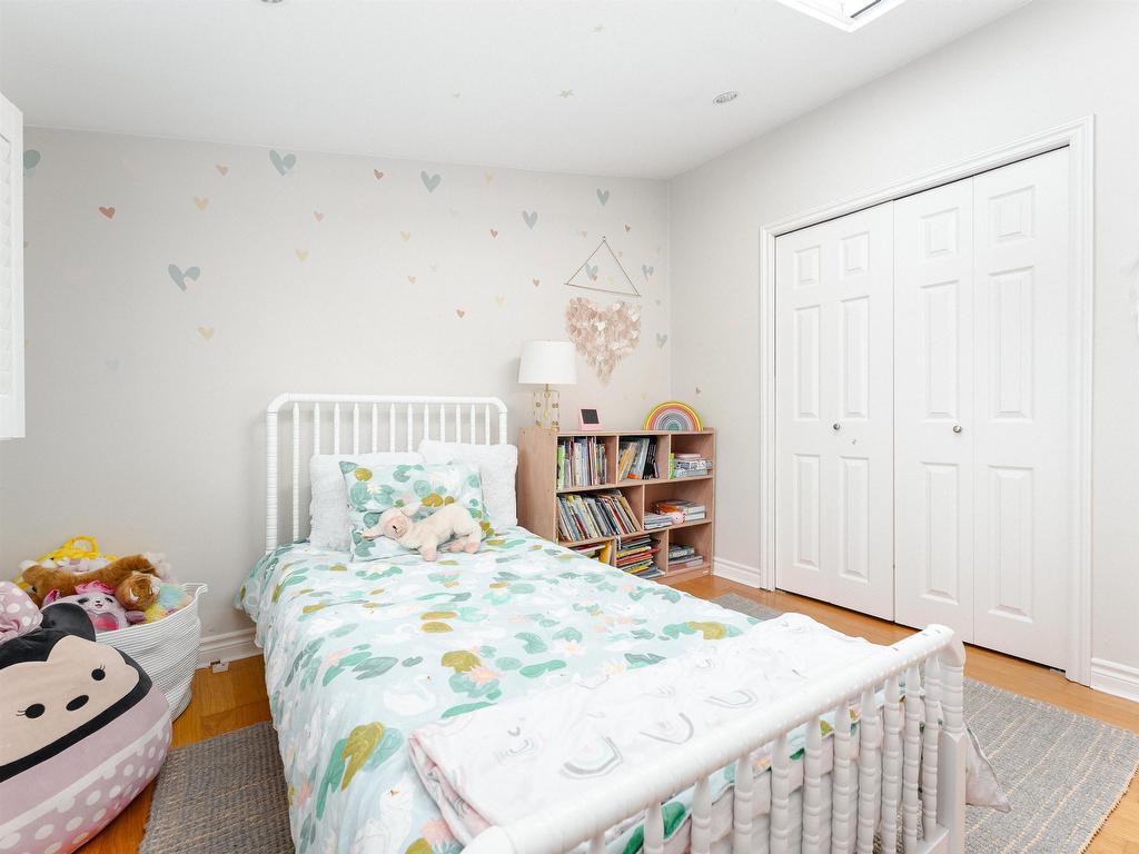 









1503


Dovercourt

Road,
North Vancouver,




BC
V7K 1K6

