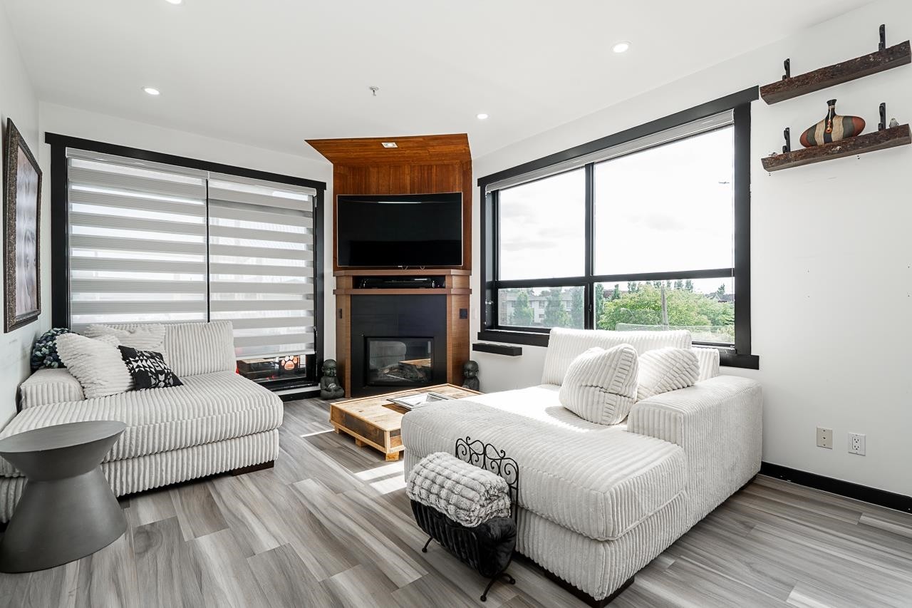 









288


Hampton

Street, 306,
New Westminster,




BC
V3M 5L9

