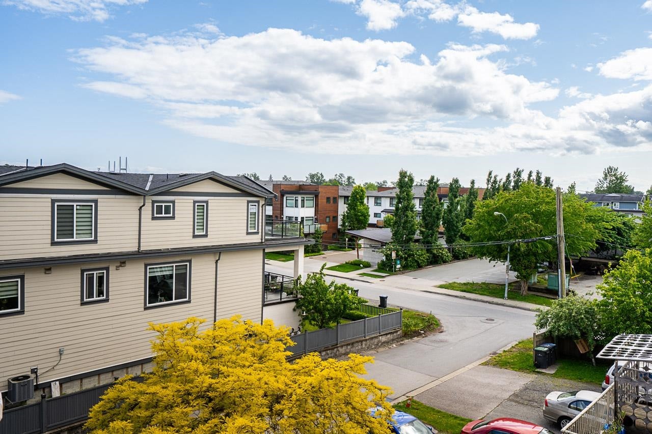 









288


Hampton

Street, 306,
New Westminster,




BC
V3M 5L9

