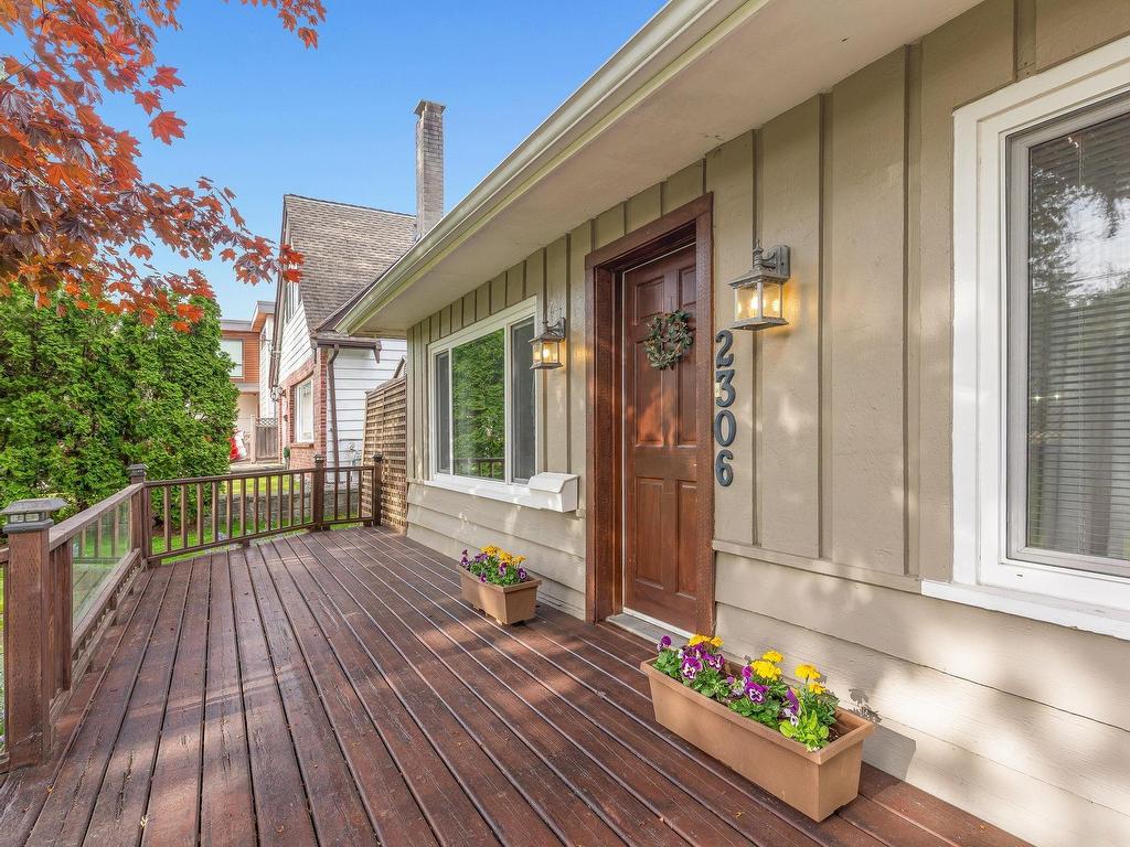 









2306


William

Avenue,
North Vancouver,




BC
V7J 2P6

