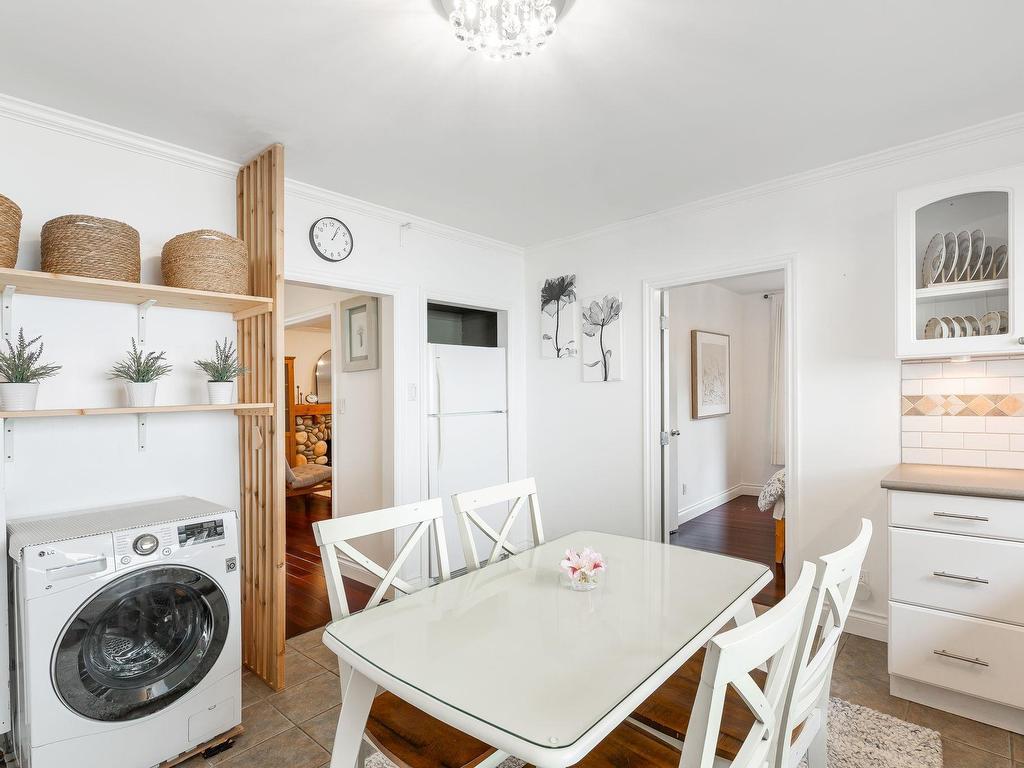 









2306


William

Avenue,
North Vancouver,




BC
V7J 2P6

