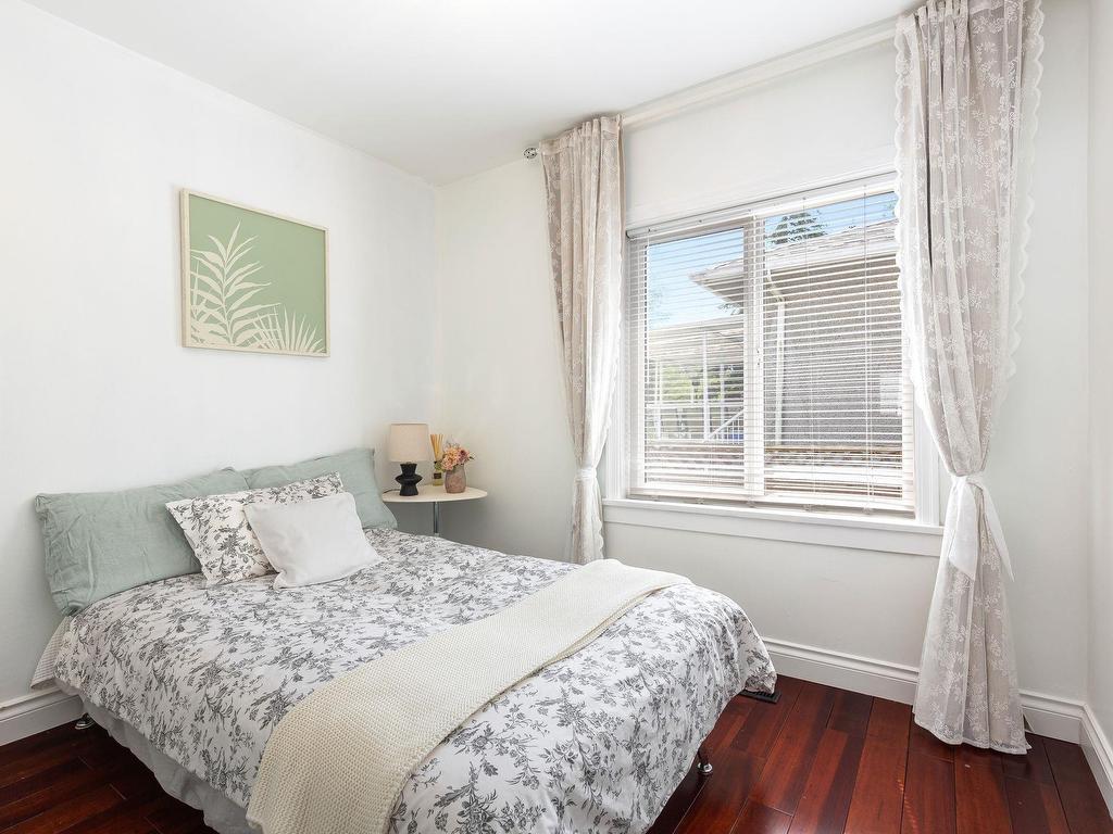 









2306


William

Avenue,
North Vancouver,




BC
V7J 2P6


