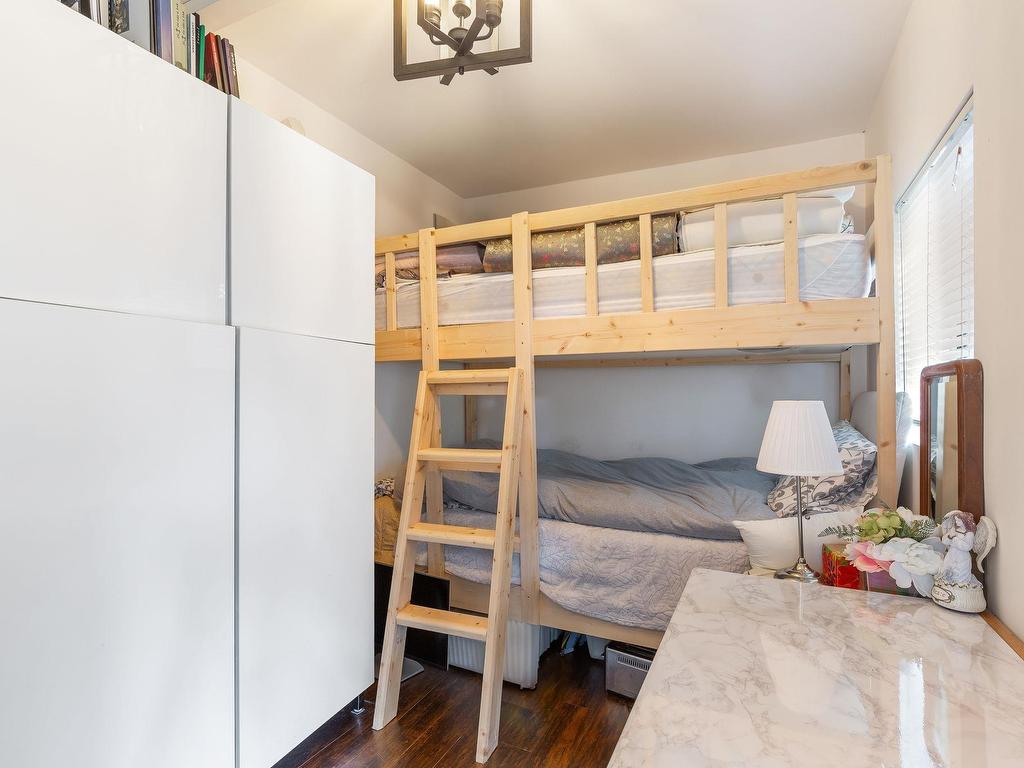 









2306


William

Avenue,
North Vancouver,




BC
V7J 2P6

