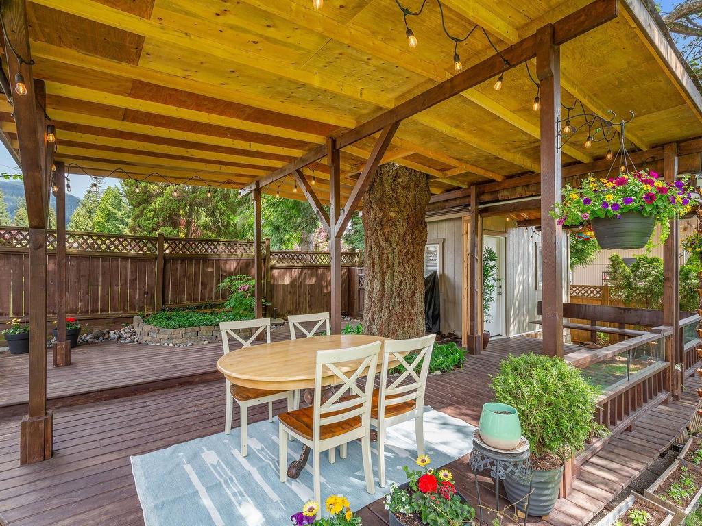 









2306


William

Avenue,
North Vancouver,




BC
V7J 2P6

