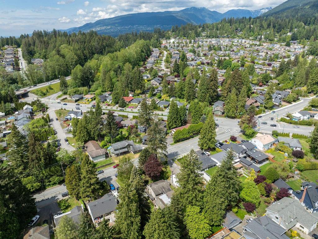 









2306


William

Avenue,
North Vancouver,




BC
V7J 2P6

