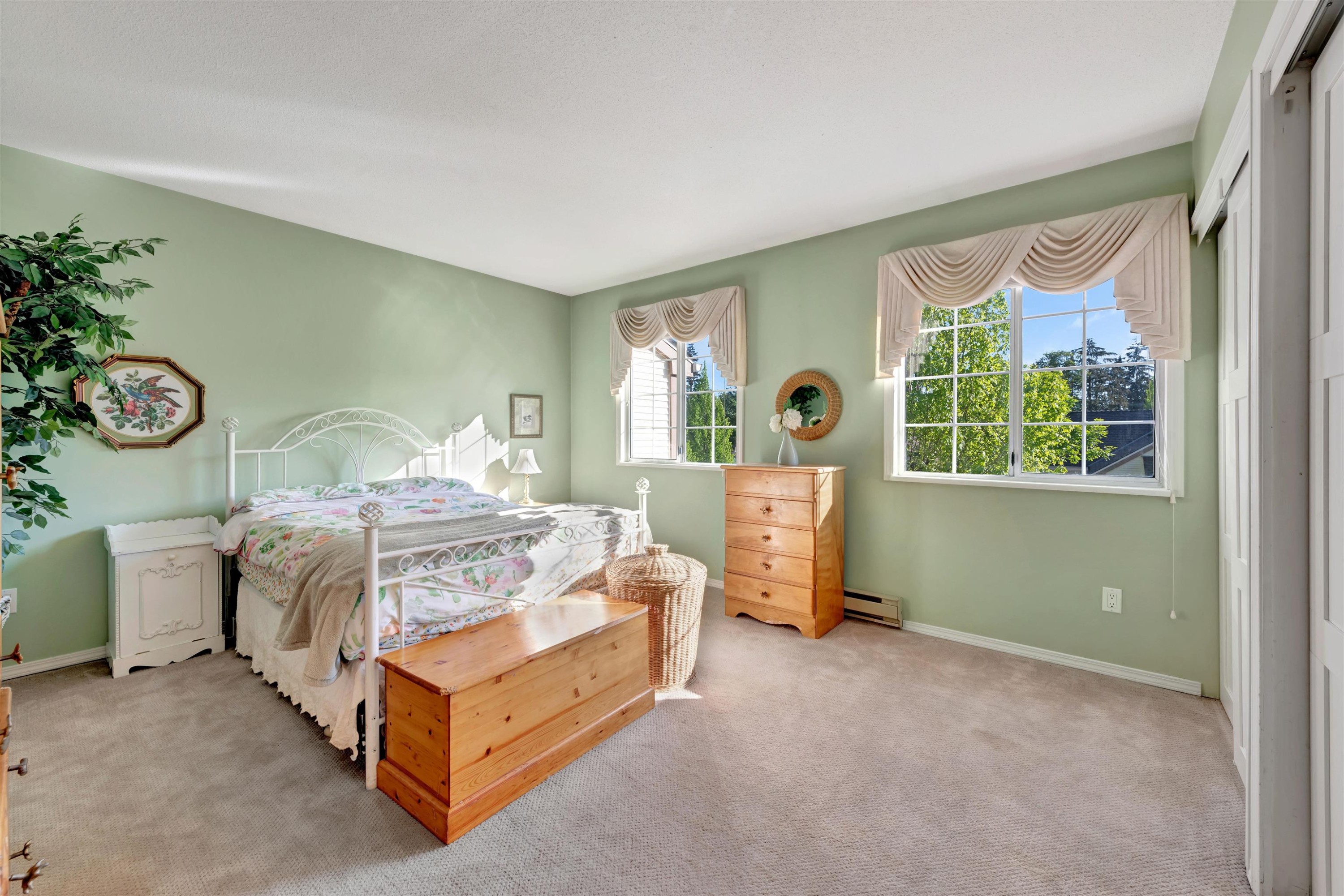 









3939


Indian River

Drive, 14,
North Vancouver,




BC
V7G 2P6

