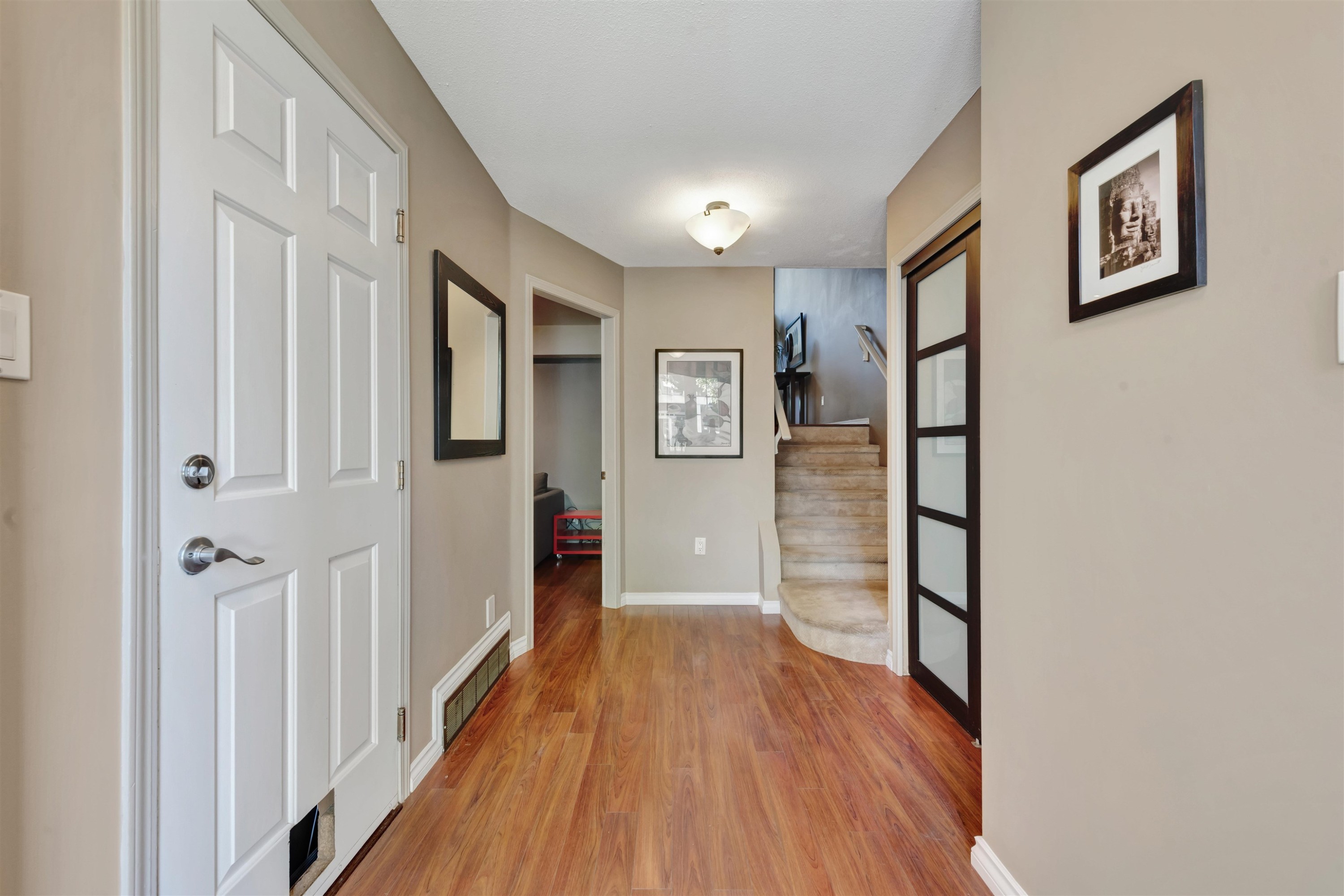 









3939


Indian River

Drive, 14,
North Vancouver,




BC
V7G 2P6

