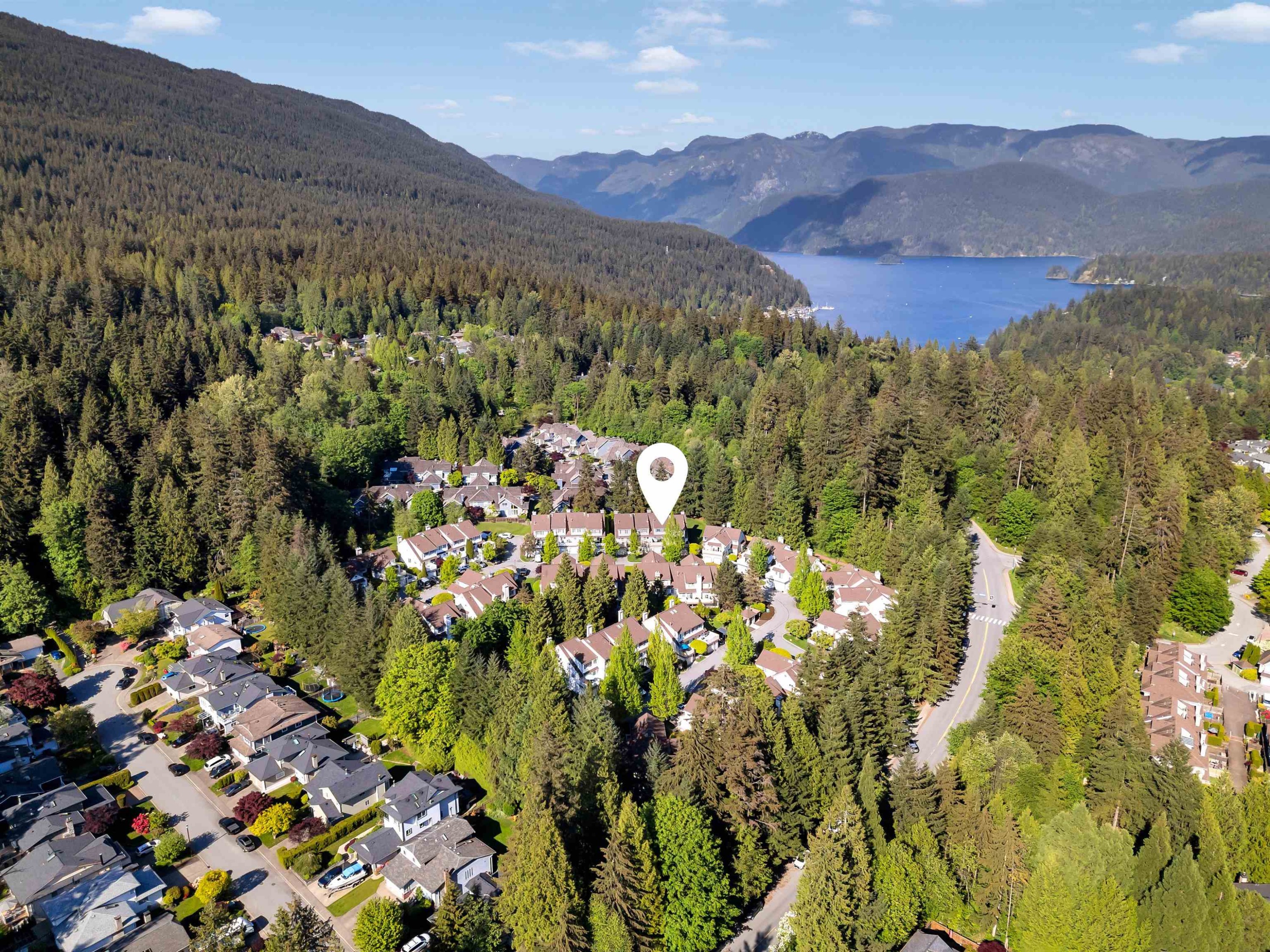 









3939


Indian River

Drive, 14,
North Vancouver,




BC
V7G 2P6

