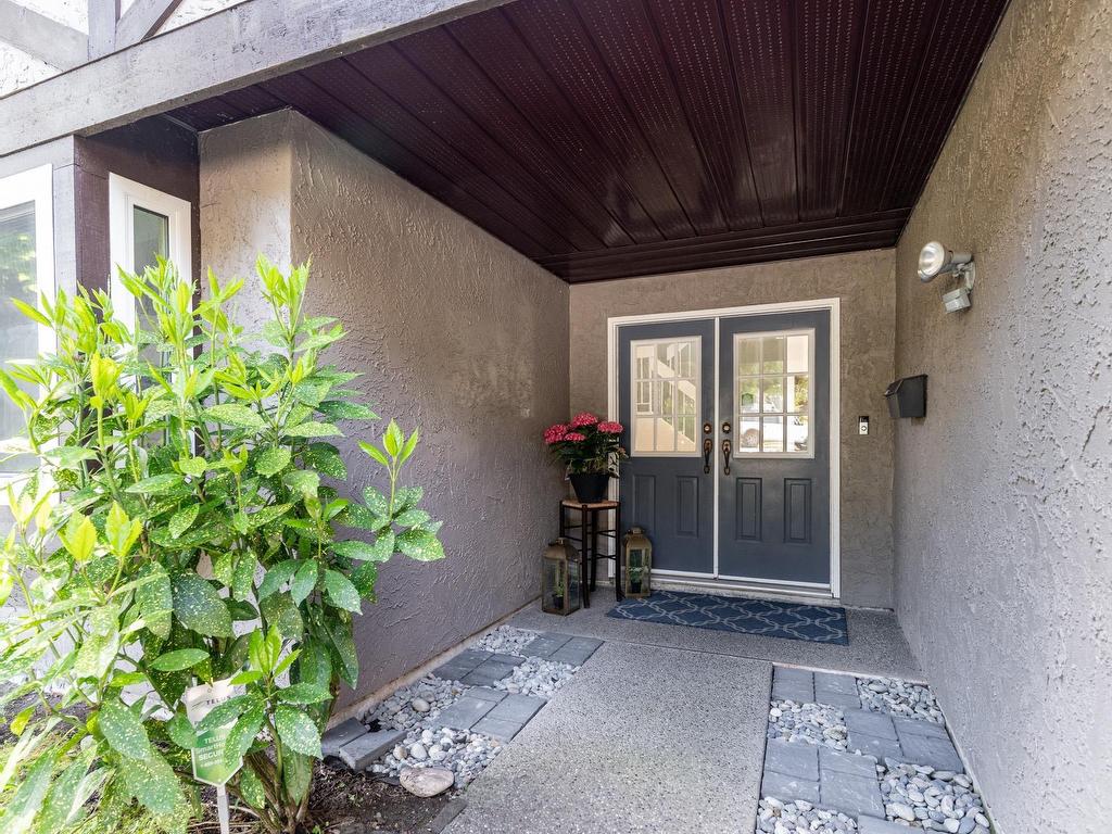 









1502


Fernwood

Place,
Port Moody,




BC
V3H 4A6

