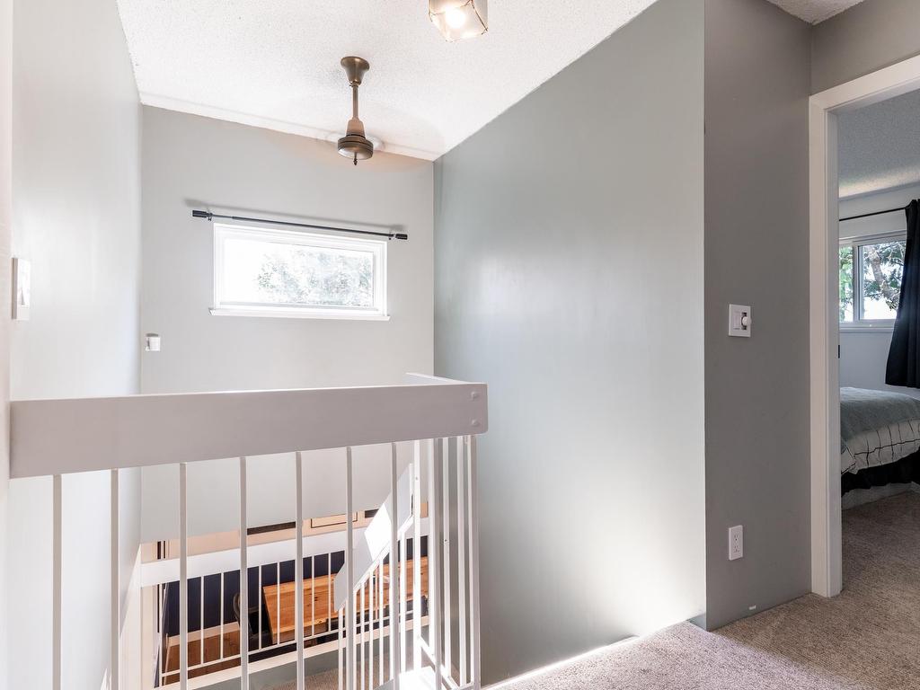 









1502


Fernwood

Place,
Port Moody,




BC
V3H 4A6

