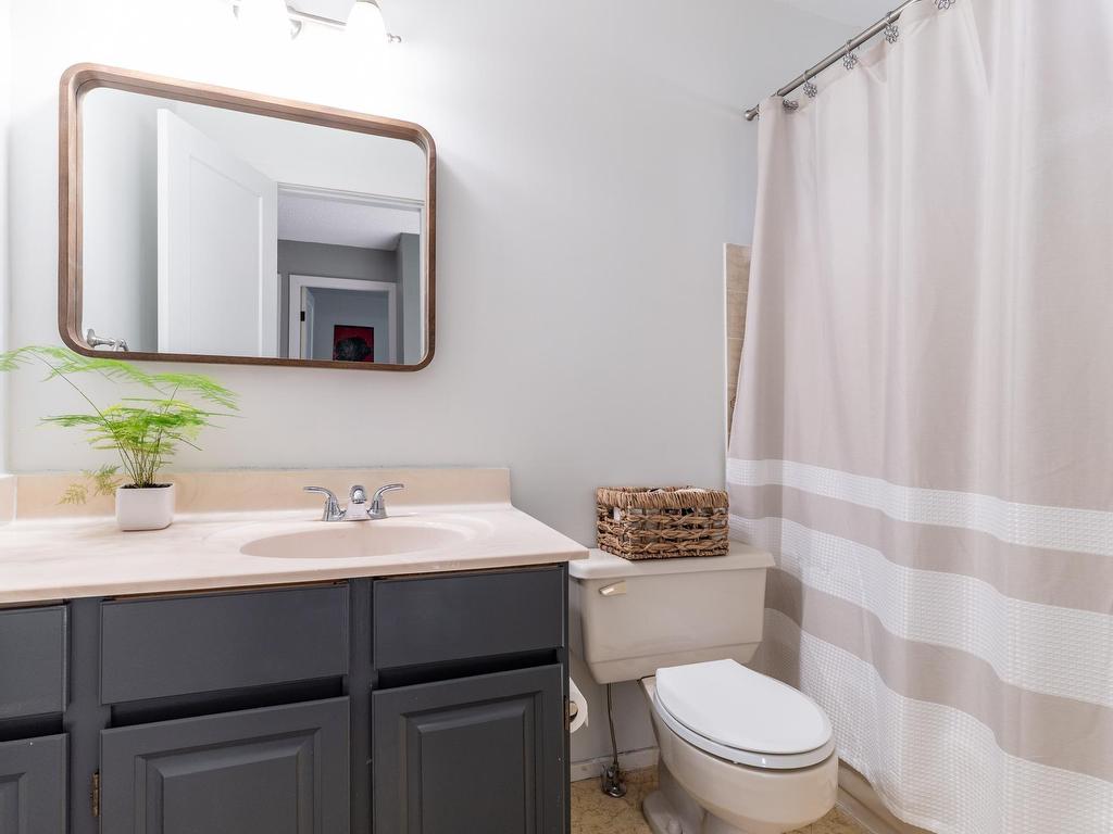 









1502


Fernwood

Place,
Port Moody,




BC
V3H 4A6

