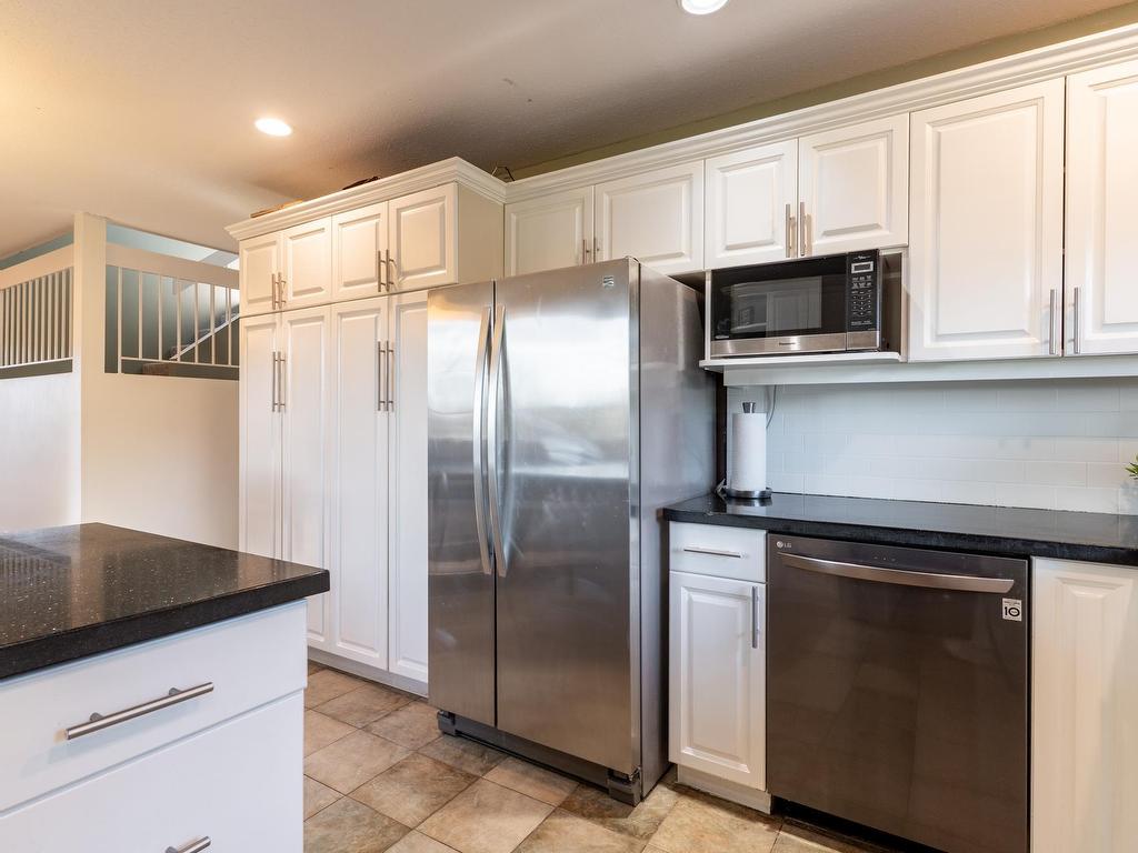 









1502


Fernwood

Place,
Port Moody,




BC
V3H 4A6

