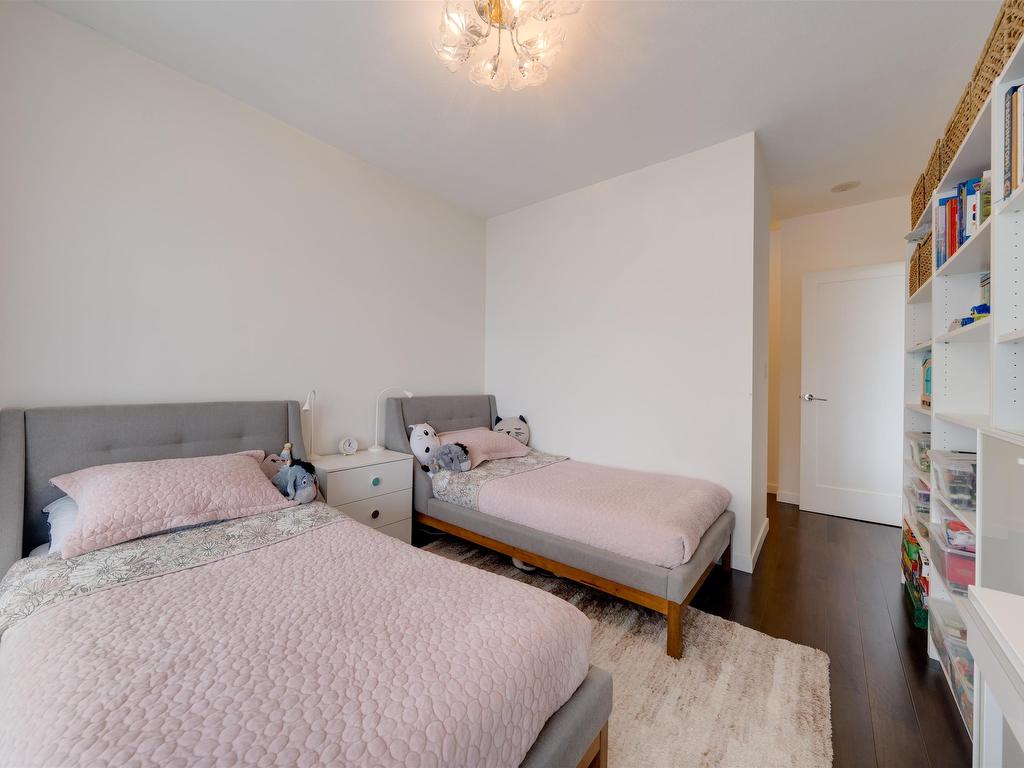 









6168


Wilson

Avenue, 1302,
Burnaby,




BC
V5H 0B2

