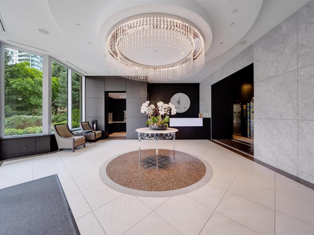 









6168


Wilson

Avenue, 1302,
Burnaby,




BC
V5H 0B2

