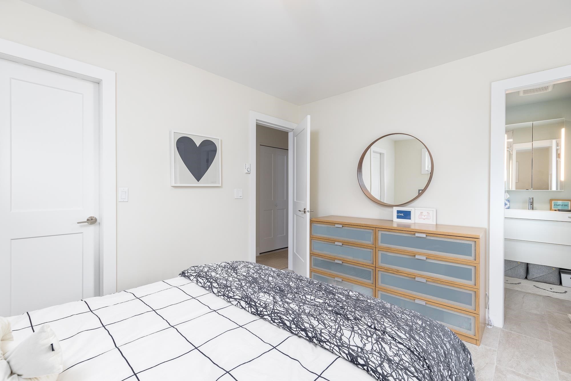 









8191


River

Road, 6W2,
Richmond,




BC
V6X 1X8

