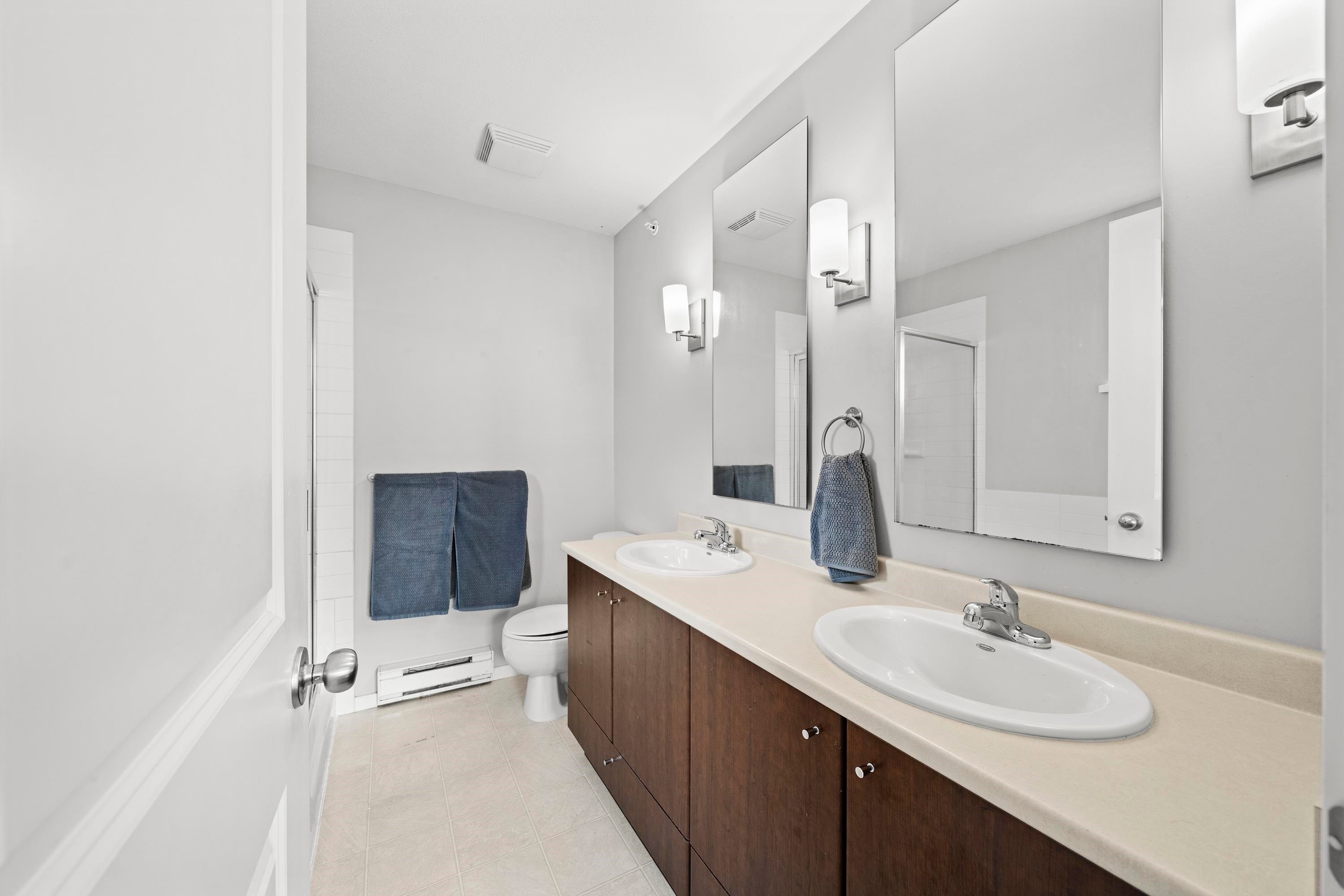 









19572


Fraser

Way, 73,
Pitt Meadows,




BC
V3Y 0A9

