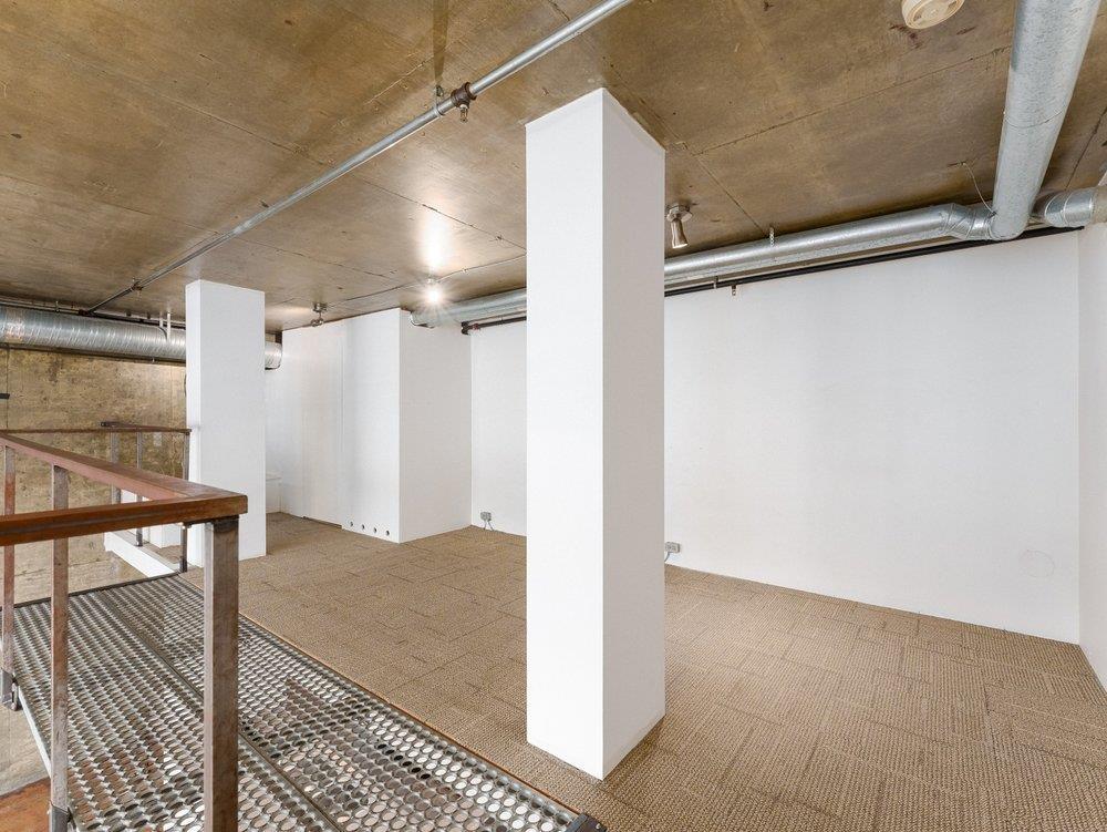 









2001


Wall

Street, 419,
Vancouver,




BC
V5L 5E4

