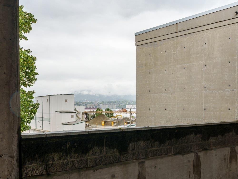 









2001


Wall

Street, 419,
Vancouver,




BC
V5L 5E4

