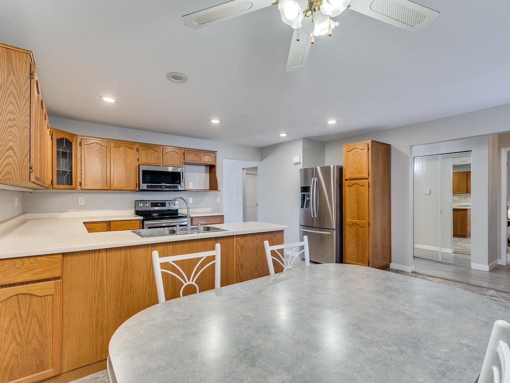 









19060


Ford

Road, 45,
Pitt Meadows,




BC
V3Y 2M2


