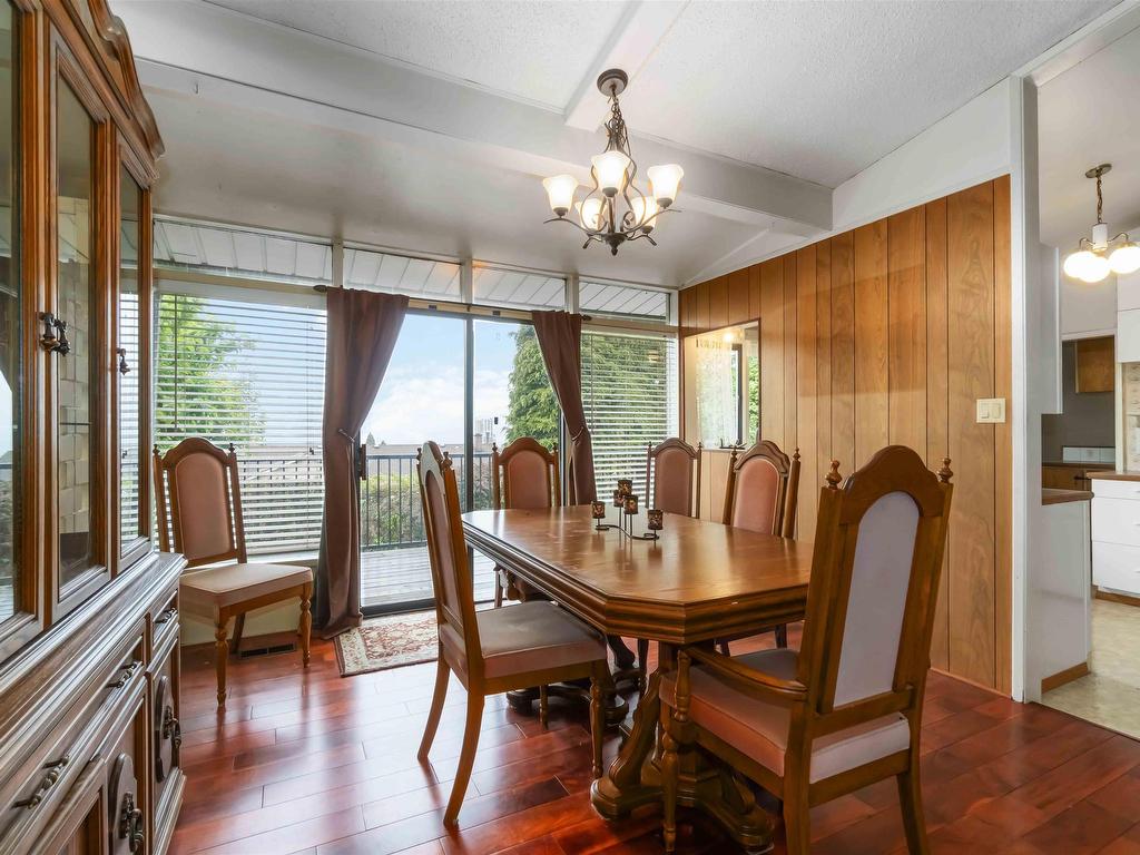 









944


Stewart

Avenue,
Coquitlam,




BC
V3K 2N6

