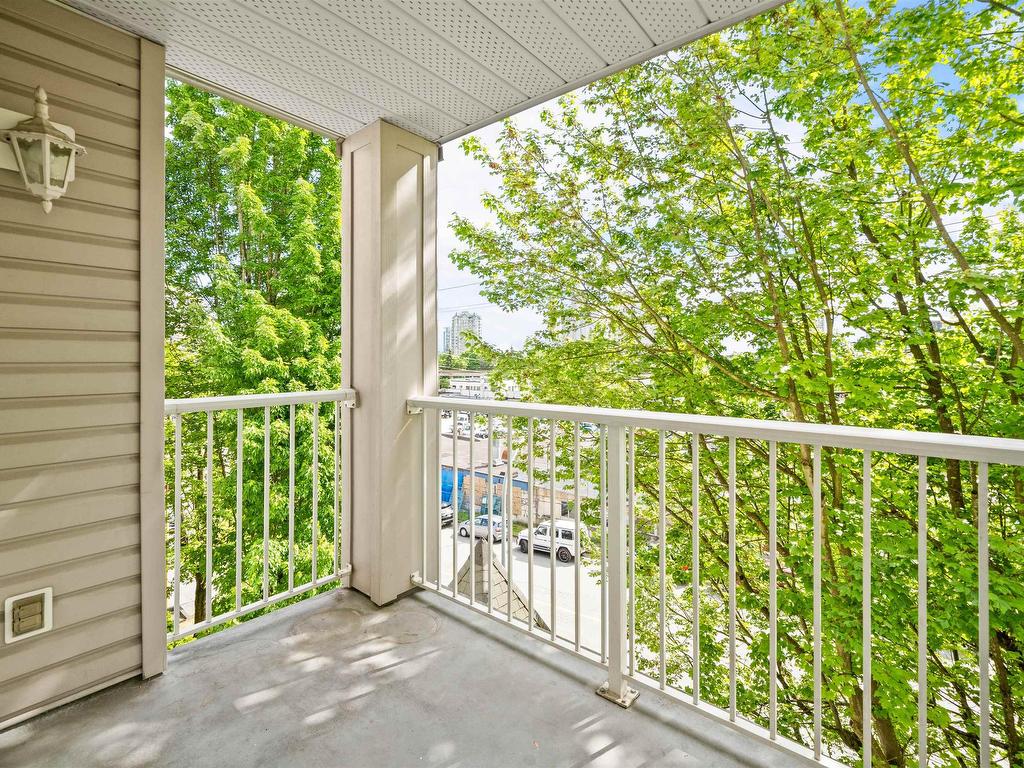 









135


Eleventh

Street, 302,
New Westminster,




BC
V3M 4C7

