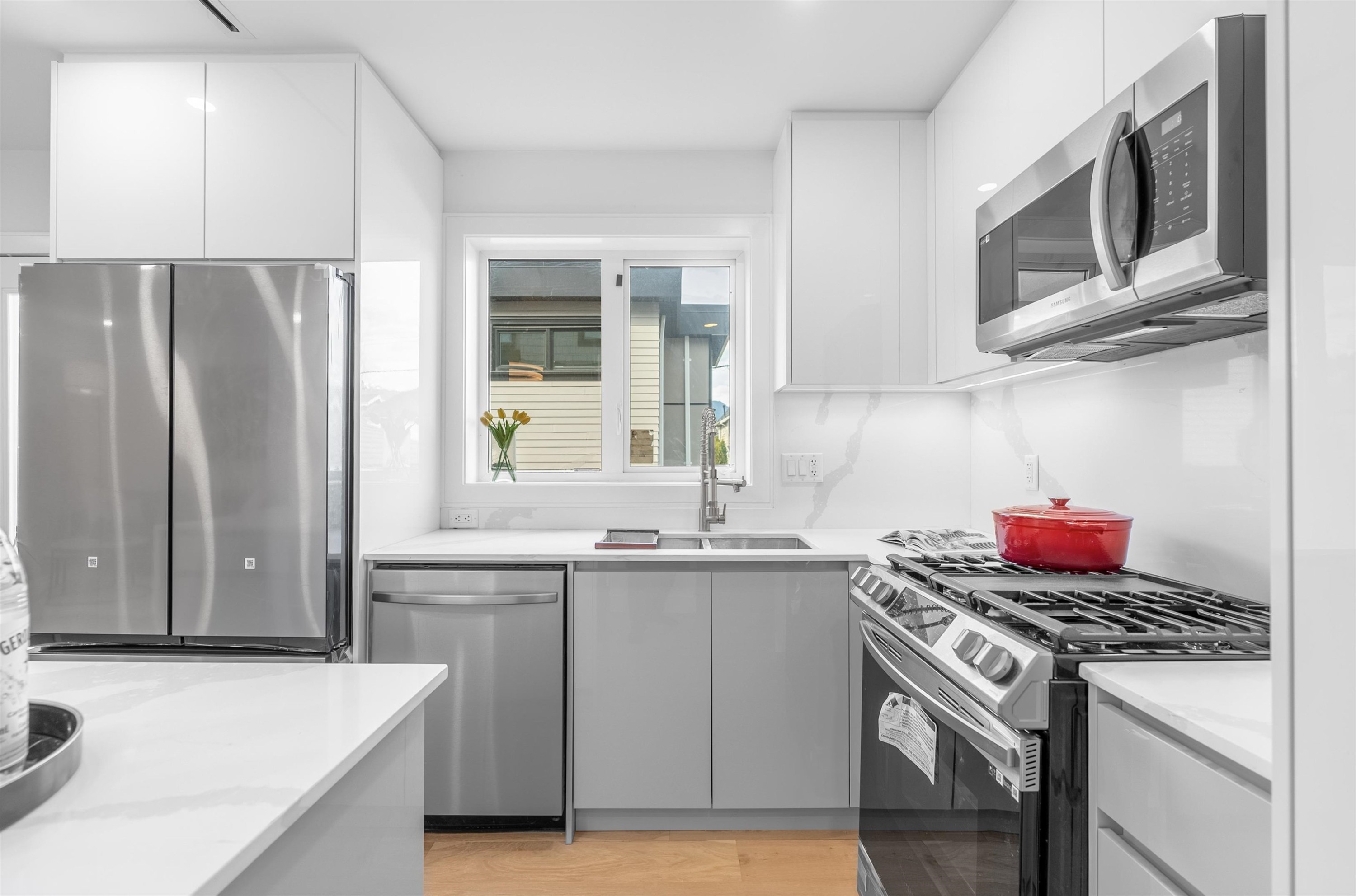 









3511


Triumph

Street,
Vancouver,




BC
V5K 1V2

