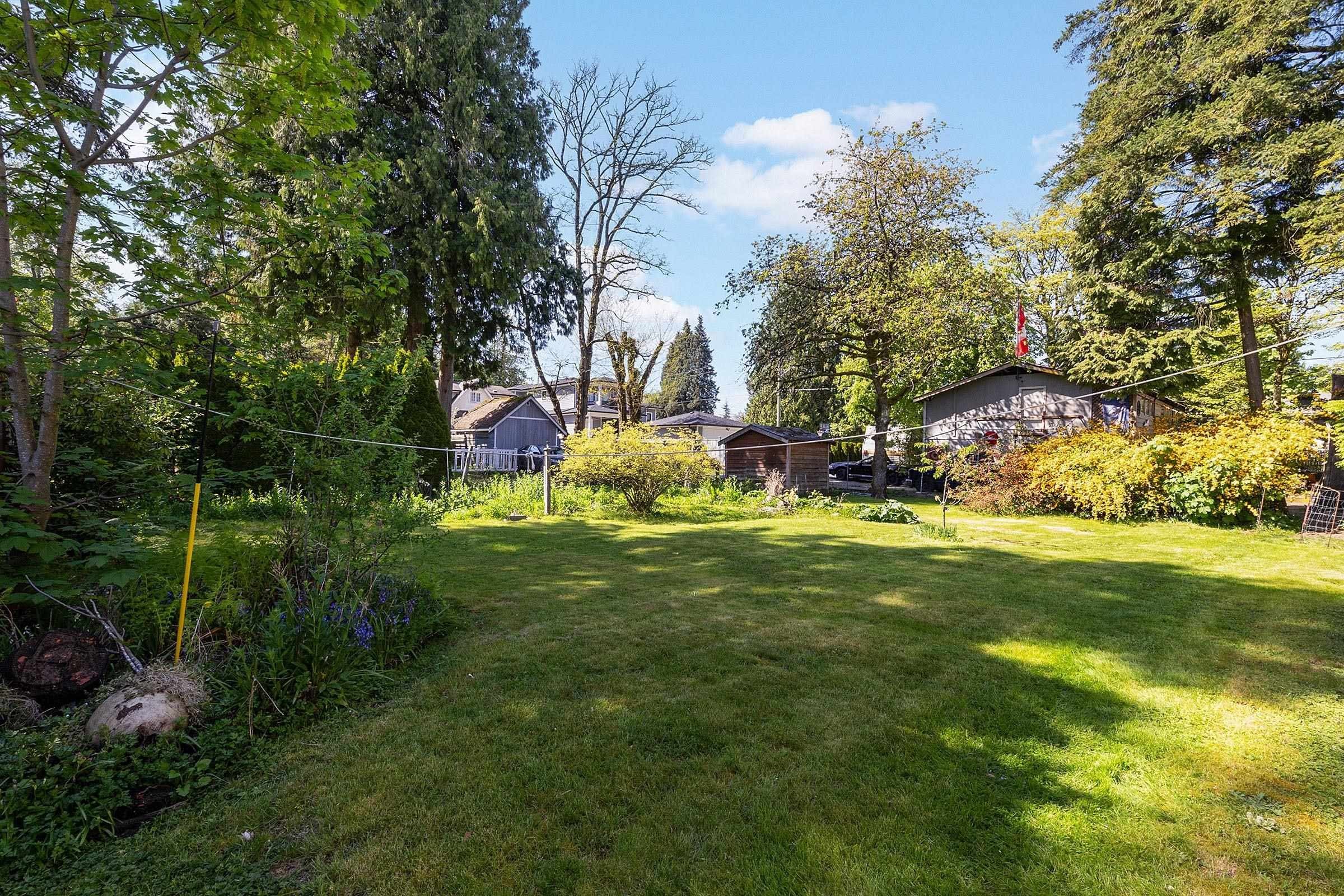 









640


Colinet

Street,
Coquitlam,




BC
V3J 4X1


