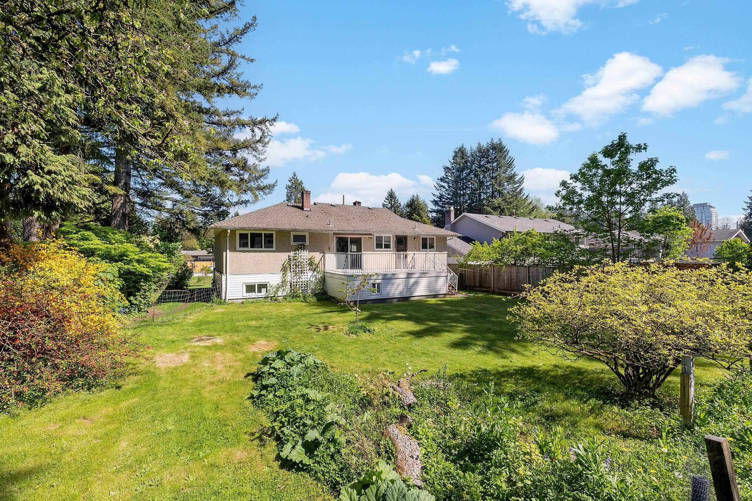 









640


Colinet

Street,
Coquitlam,




BC
V3J 4X1

