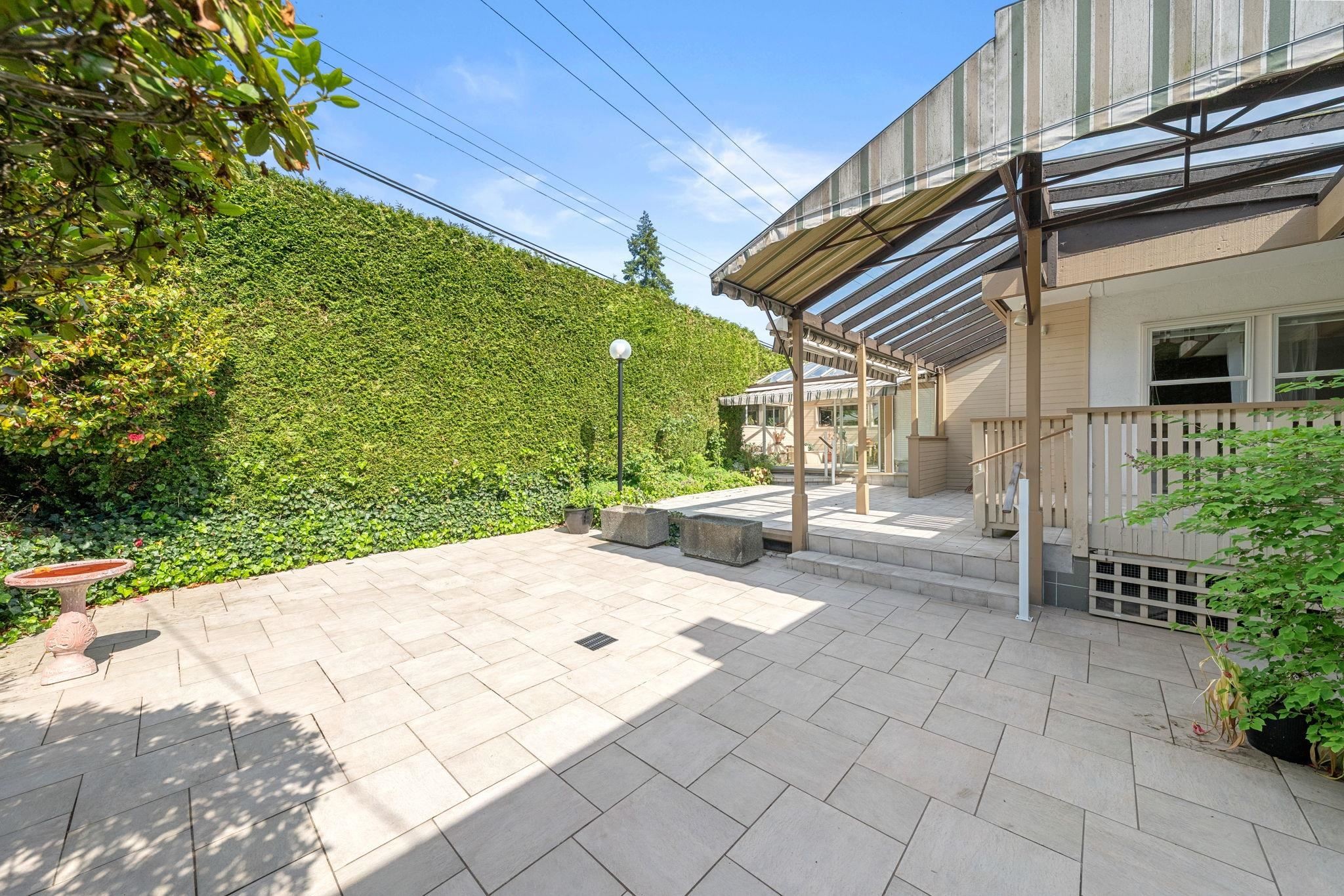 









2698


Newmarket

Drive,
North Vancouver,




BC
V7R 2T4

