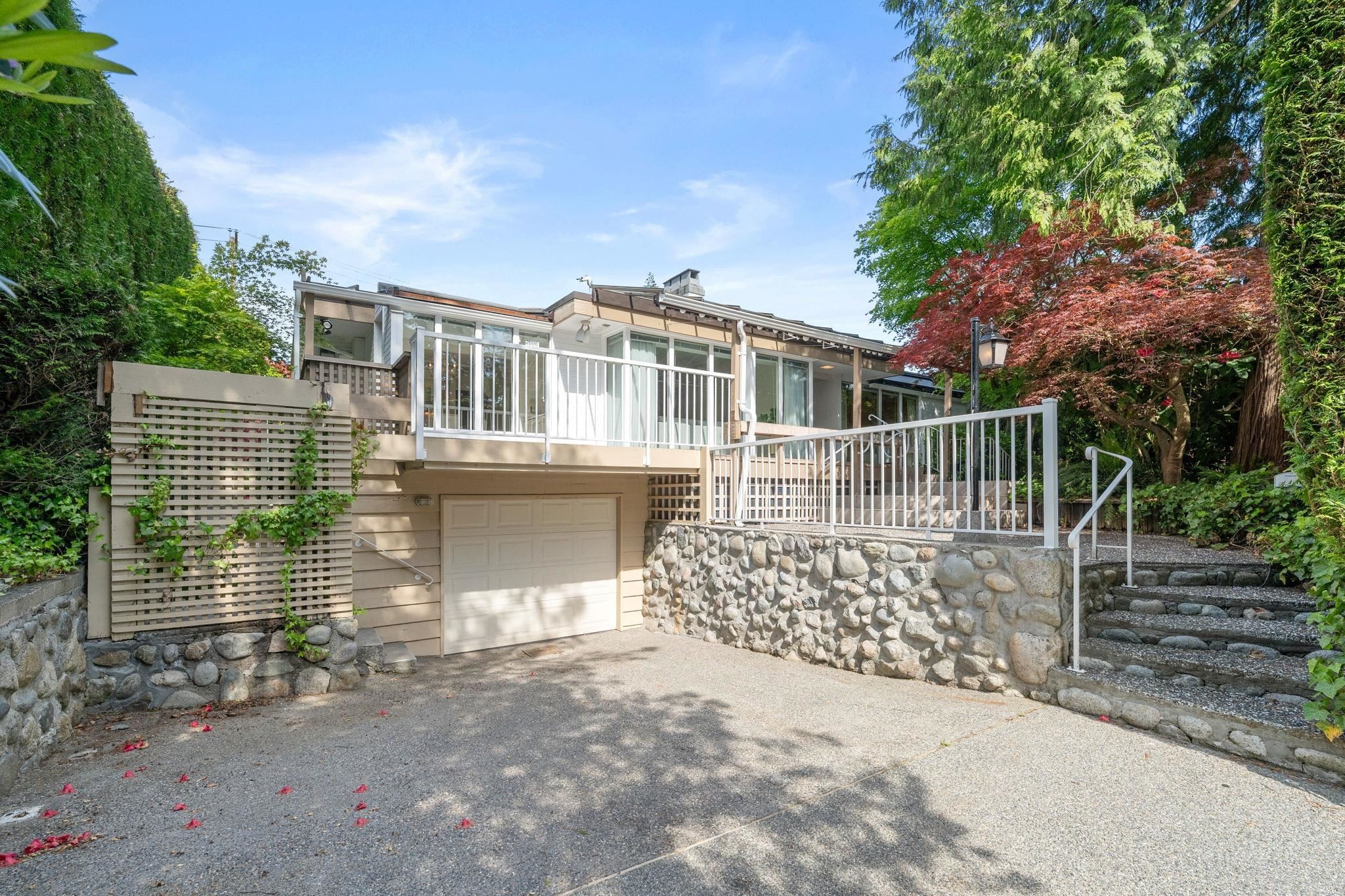 









2698


Newmarket

Drive,
North Vancouver,




BC
V7R 2T4

