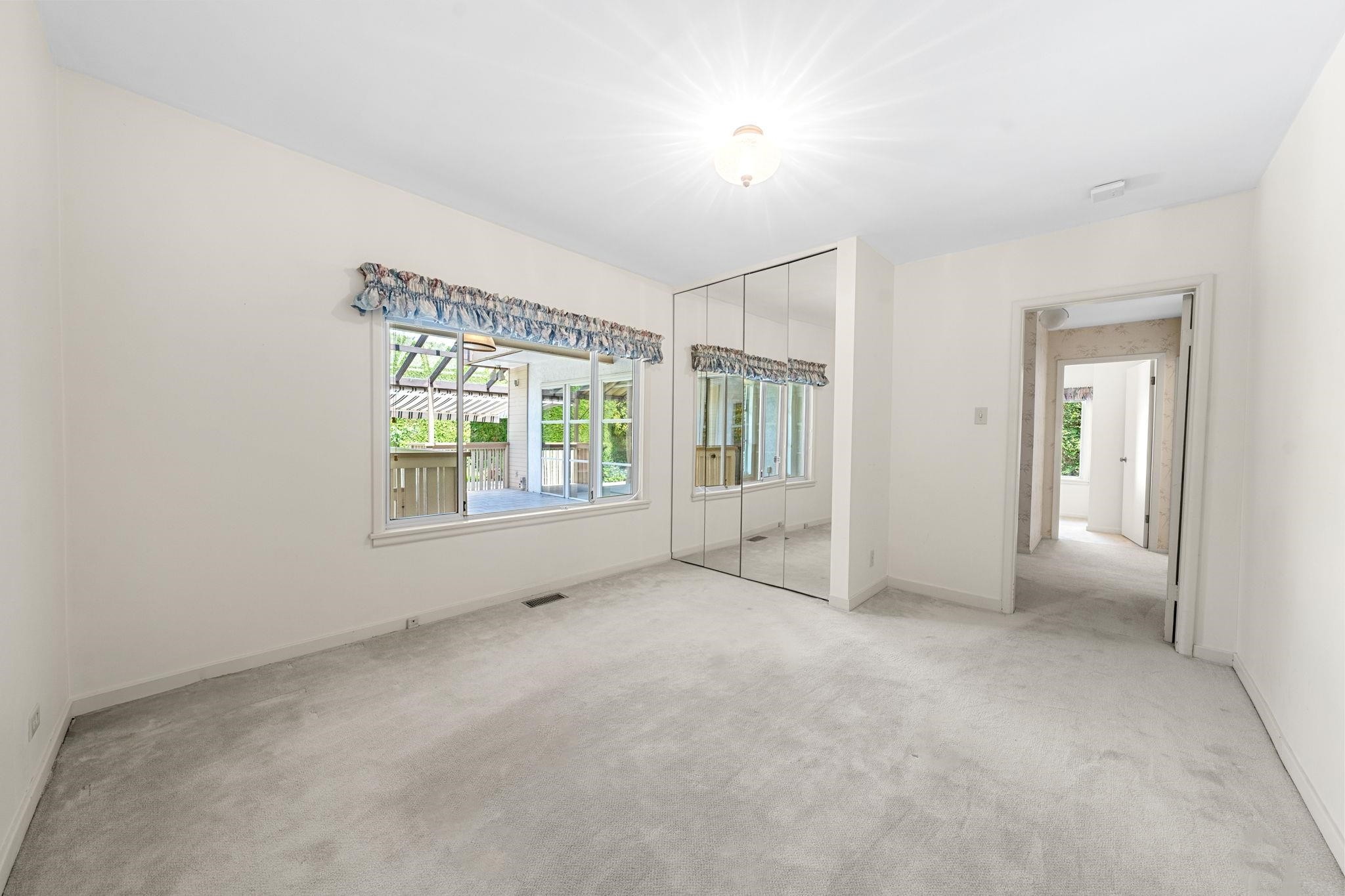 









2698


Newmarket

Drive,
North Vancouver,




BC
V7R 2T4

