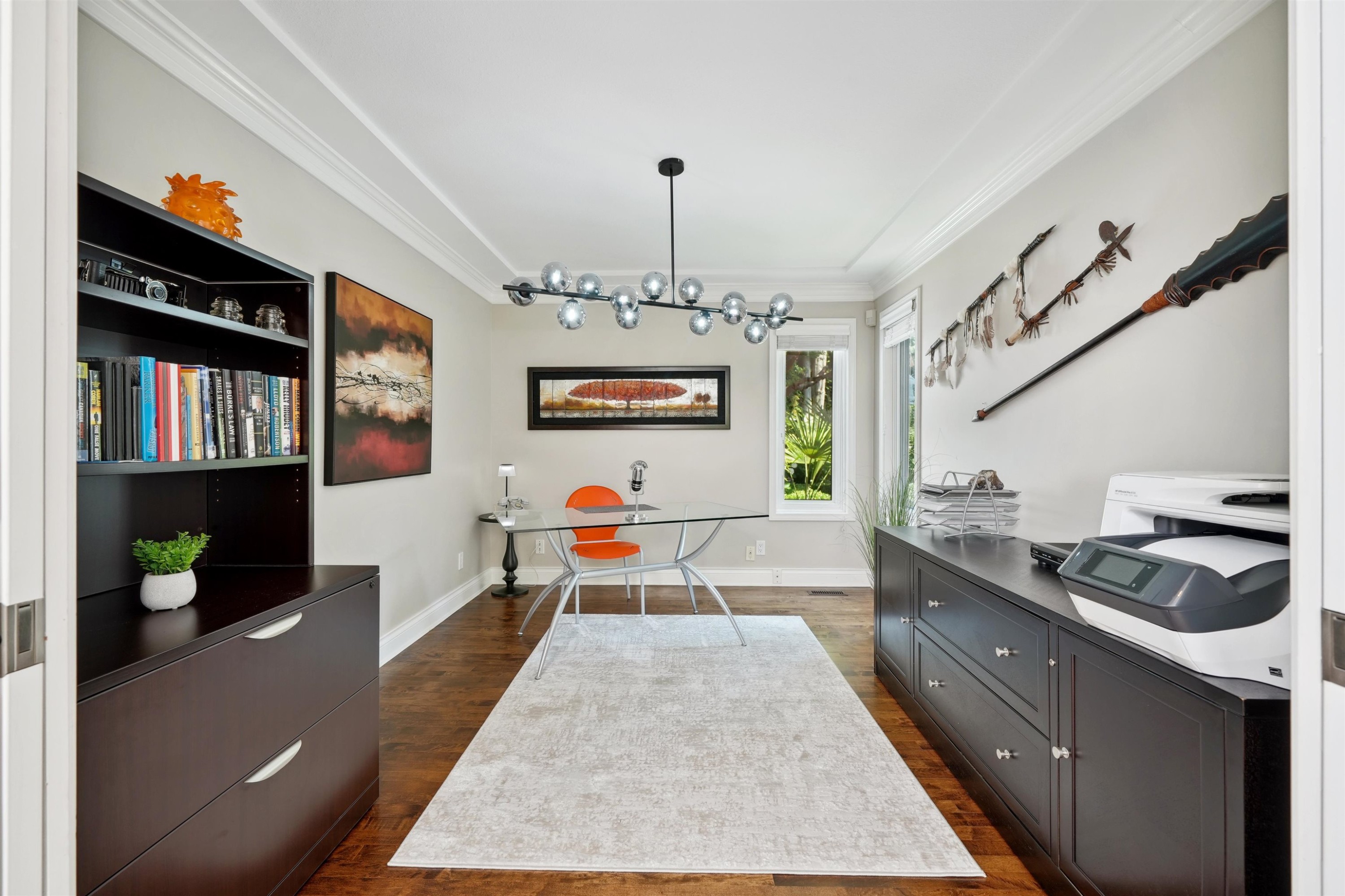 









4386


Keith

Road,
West Vancouver,




BC
V7W 2M2

