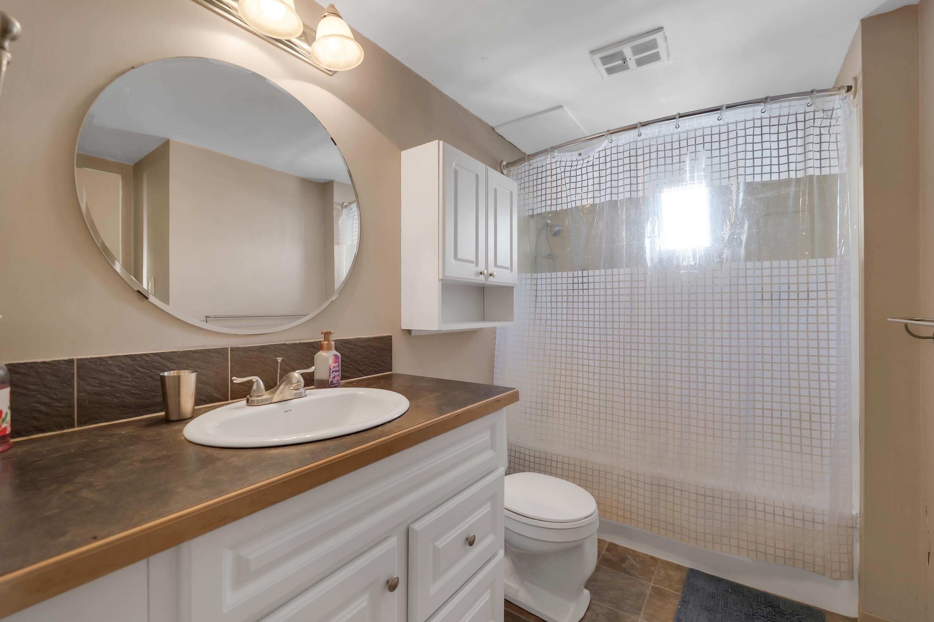 









38175


Westway

Avenue, 31,
Squamish,




BC
V8B 0Y4

