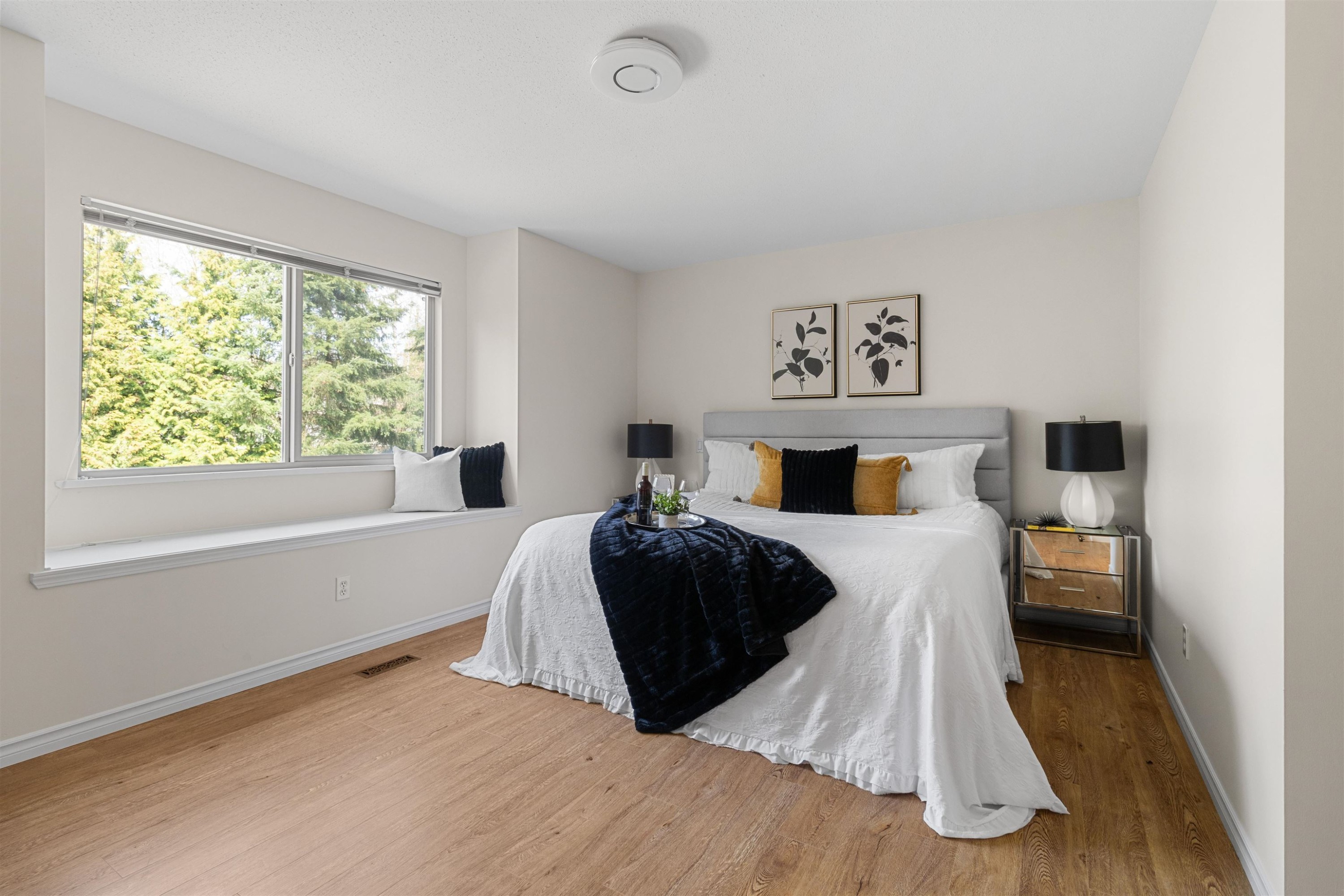 









22783


116

Avenue,
Maple Ridge,




BC
V2X 3N6

