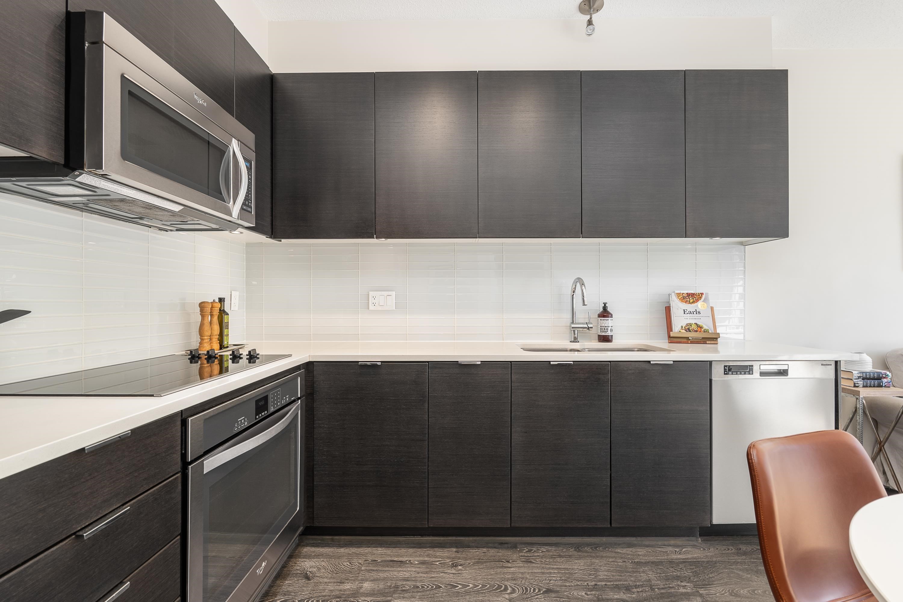 









2665


Mountain

Highway, 517,
North Vancouver,




BC
V7J 0A8


