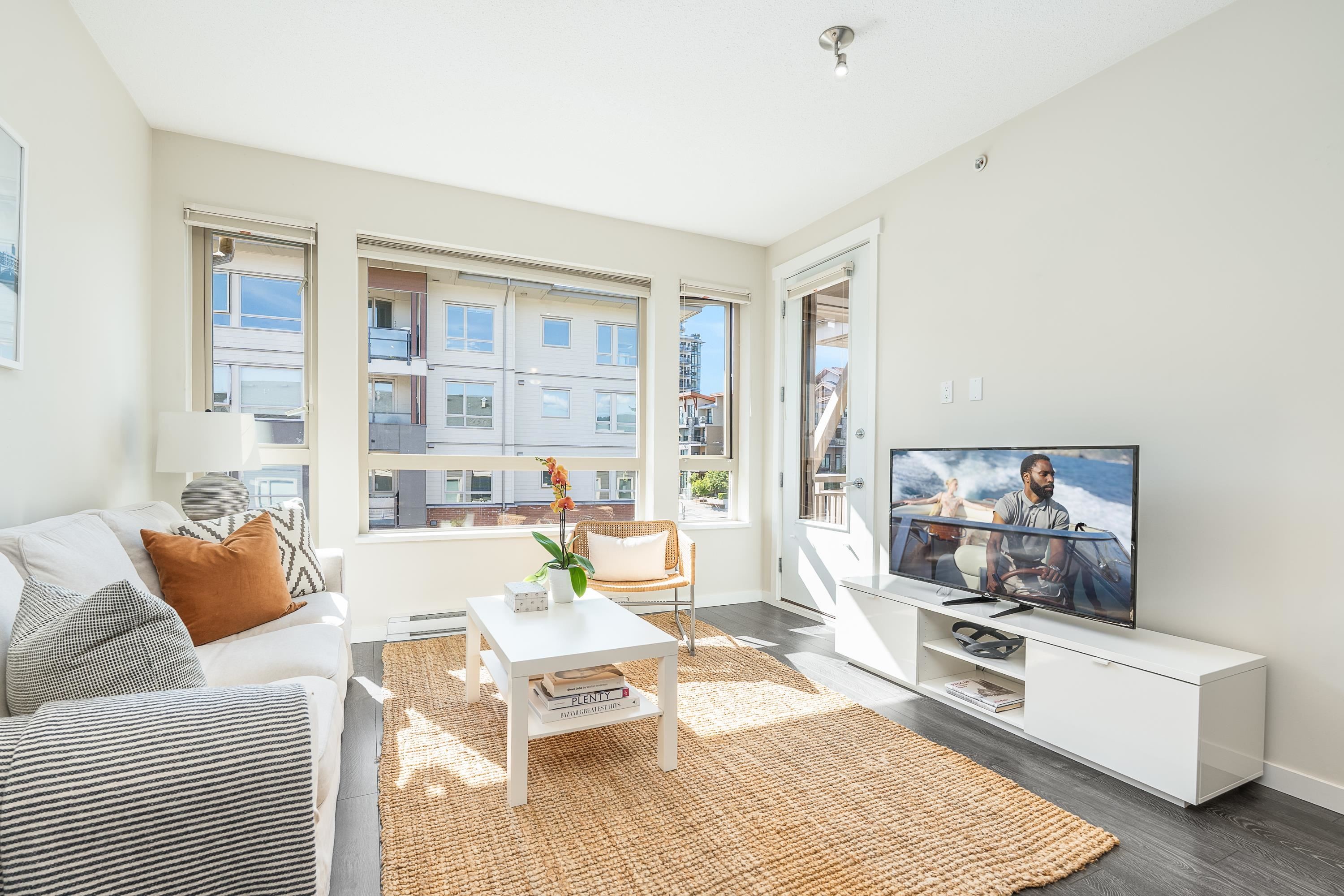 









2665


Mountain

Highway, 517,
North Vancouver,




BC
V7J 0A8

