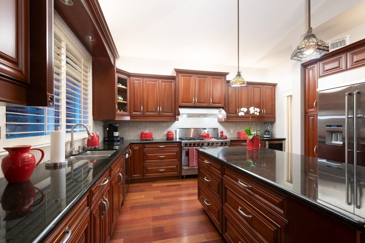 









3732


Marine

Avenue,
Belcarra,




BC
V3H 4R8

