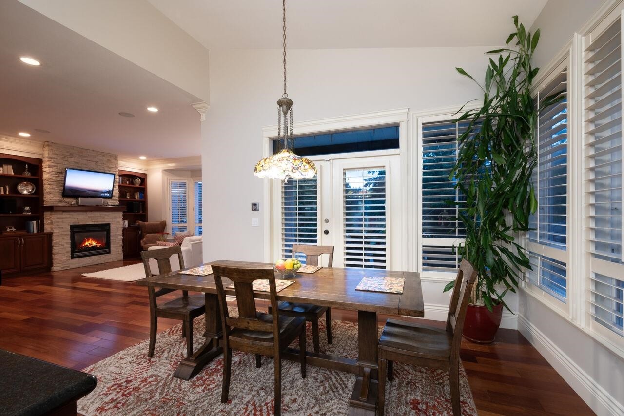 









3732


Marine

Avenue,
Belcarra,




BC
V3H 4R8

