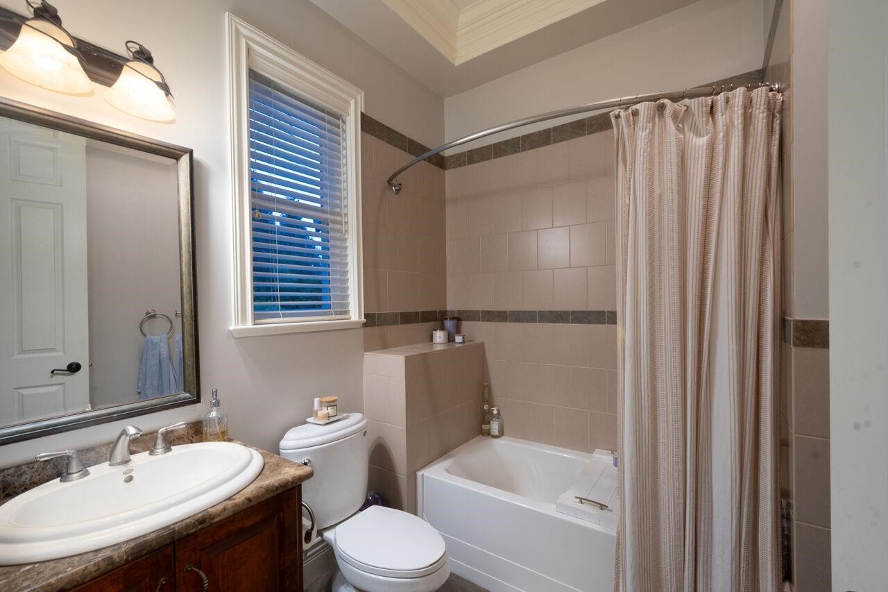 









3732


Marine

Avenue,
Belcarra,




BC
V3H 4R8

