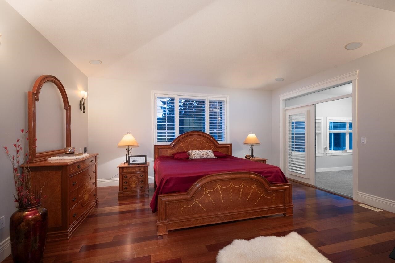 









3732


Marine

Avenue,
Belcarra,




BC
V3H 4R8

