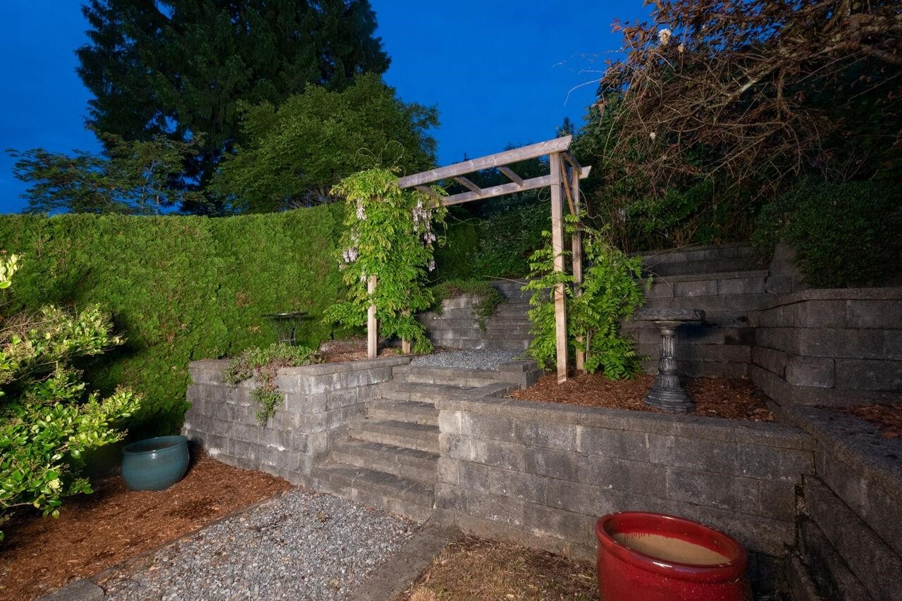 









3732


Marine

Avenue,
Belcarra,




BC
V3H 4R8

