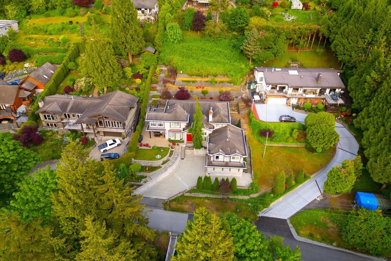 









3732


Marine

Avenue,
Belcarra,




BC
V3H 4R8

