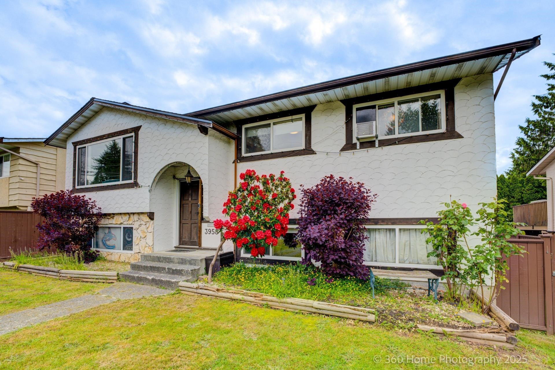 









3958


Coast Meridian

Road,
Port Coquitlam,




BC
V3B 3P4

