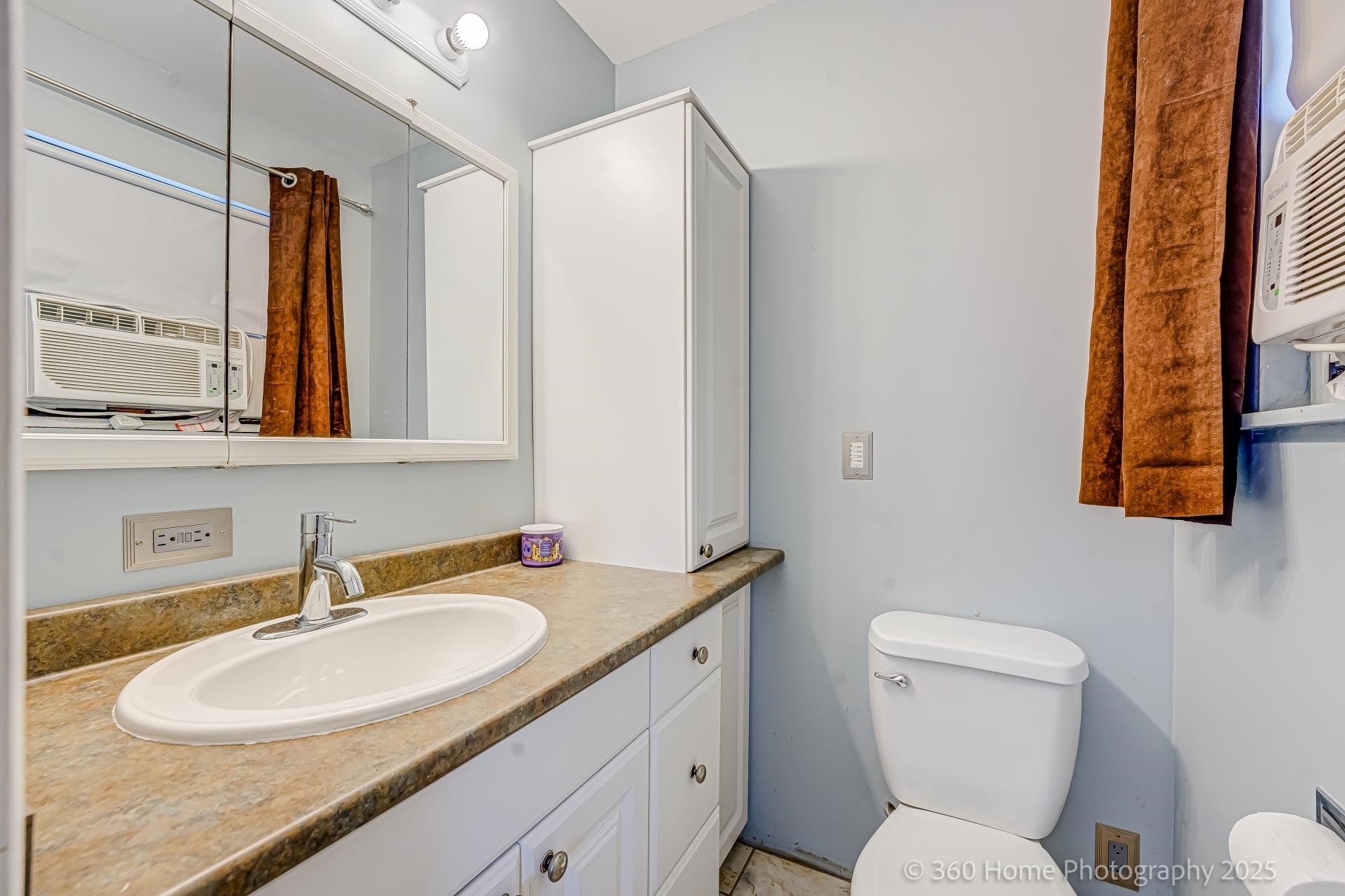 









3958


Coast Meridian

Road,
Port Coquitlam,




BC
V3B 3P4

